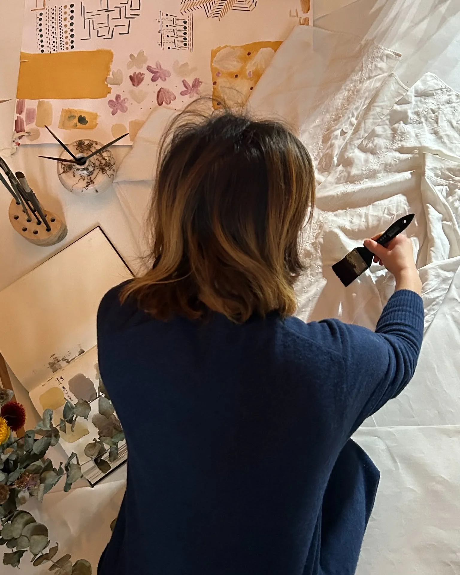 At Rayone, we collaborate with many talented artisans, each with their own unique skills and styles to customize your clothes.
We are all unique our clothes should be too.

DM us for any customization request.

#Rayone #CustomClothing #BespokeFashion