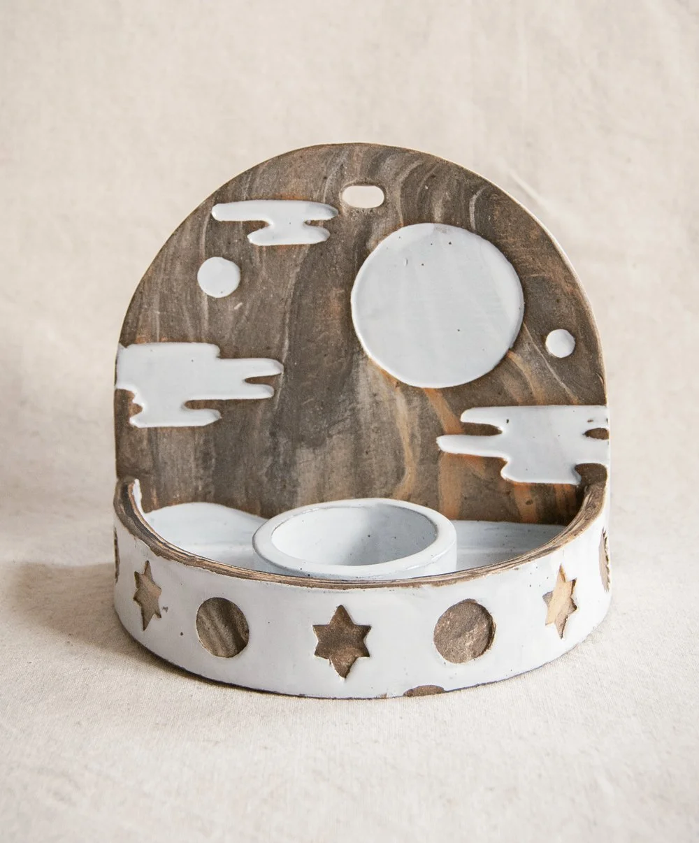 Marbled stoneware tealight candle holder / wall sconce