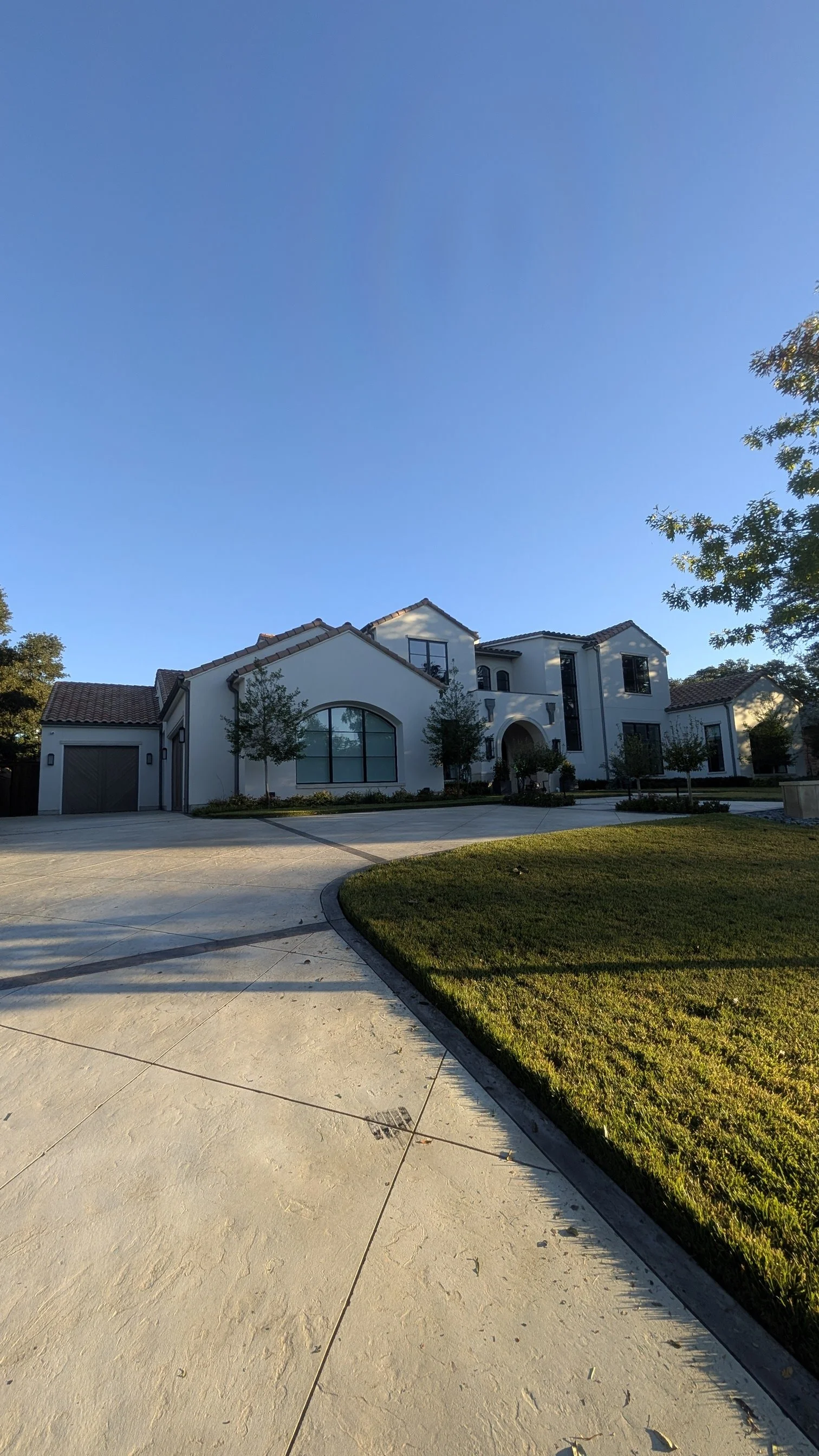 How Often to Pressure Wash Driveways in Texas | Maintenance Guide