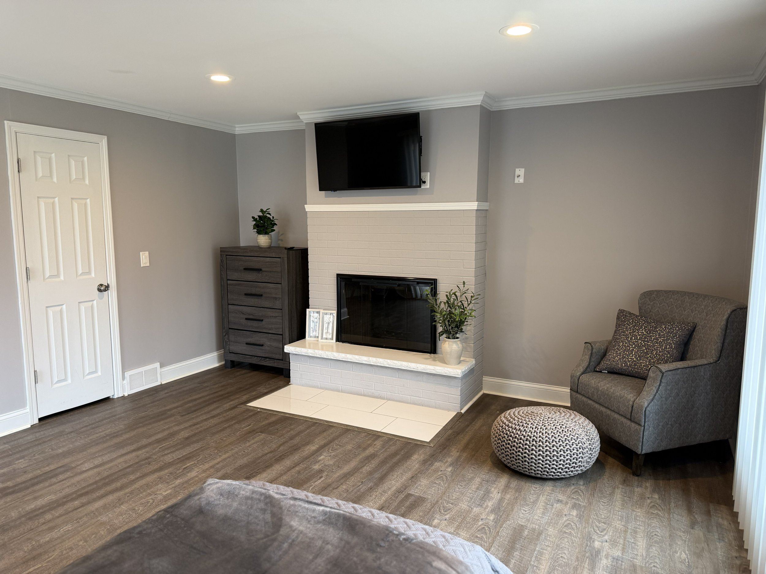 Elegant Private Suite