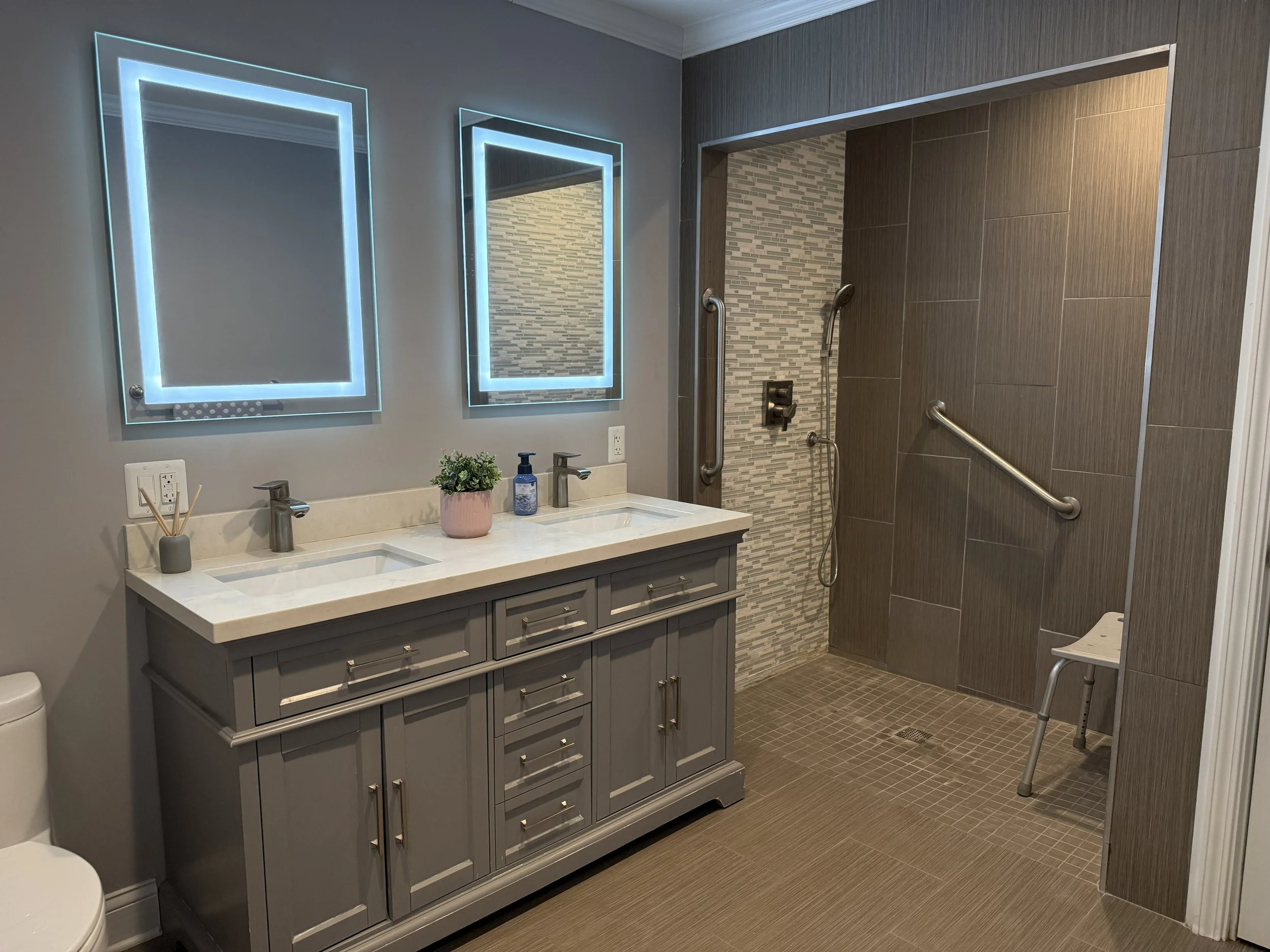 Private Suite Ensuite