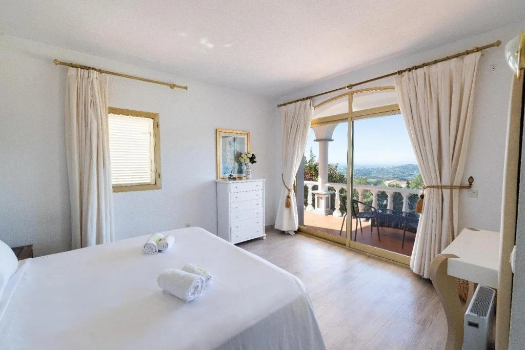 The Vacationers - Double Bed Occupancy