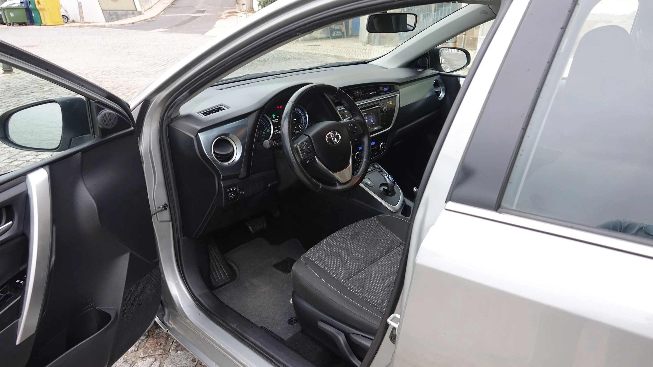 foto 15 auris 2013.JPG