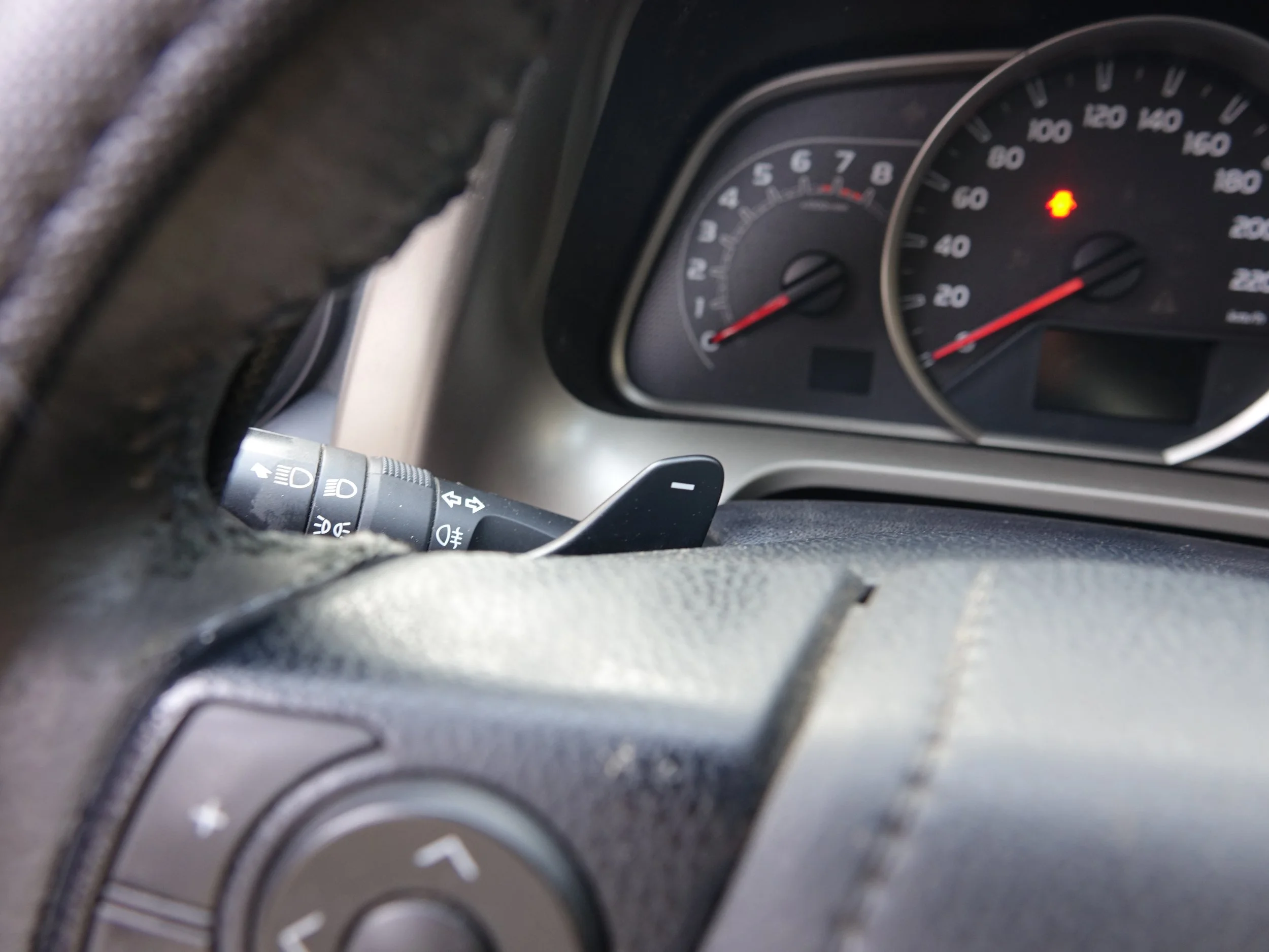 rav4 benzine 2013 21.JPG