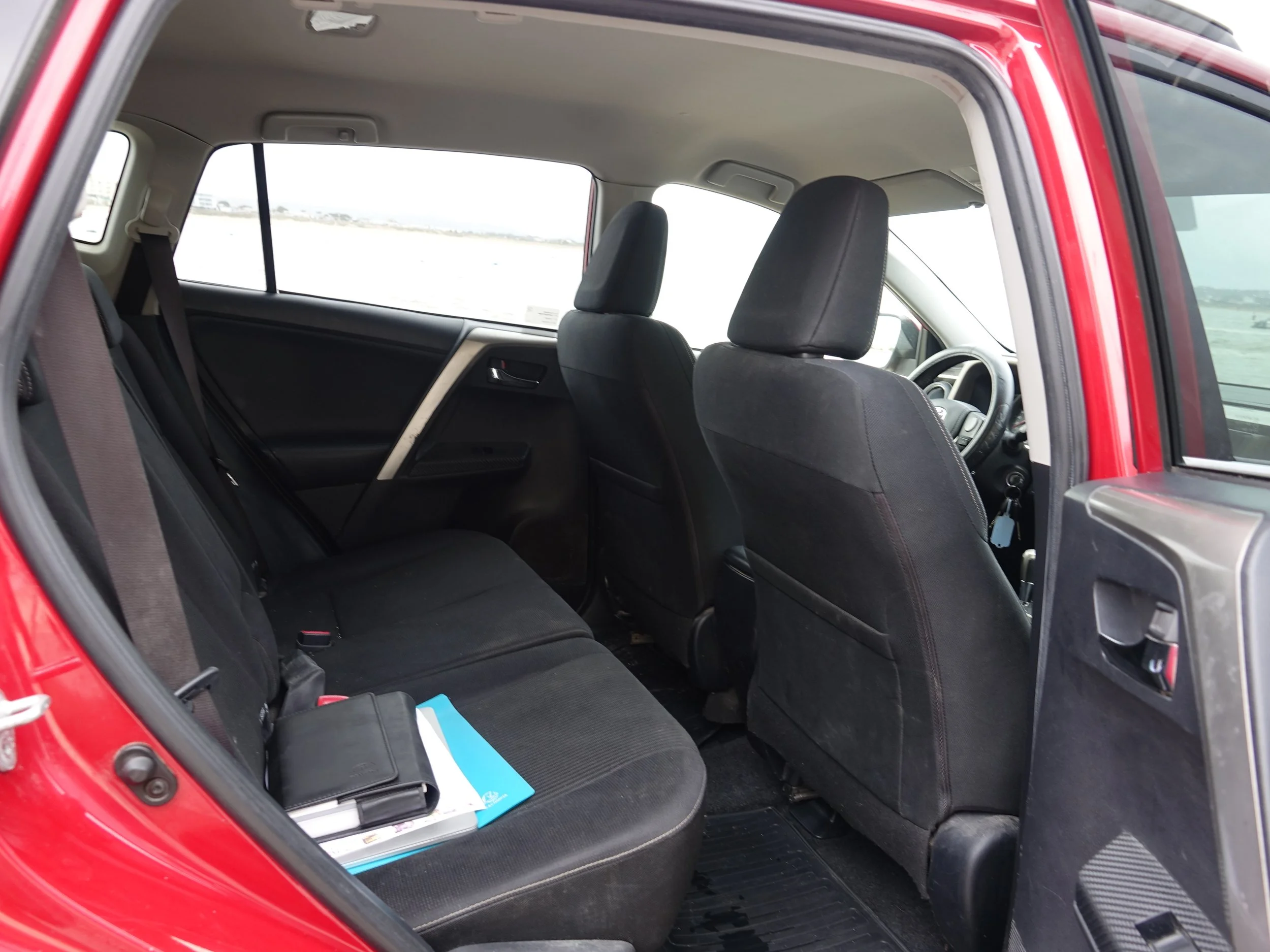 rav4 benzine 2013 14.JPG