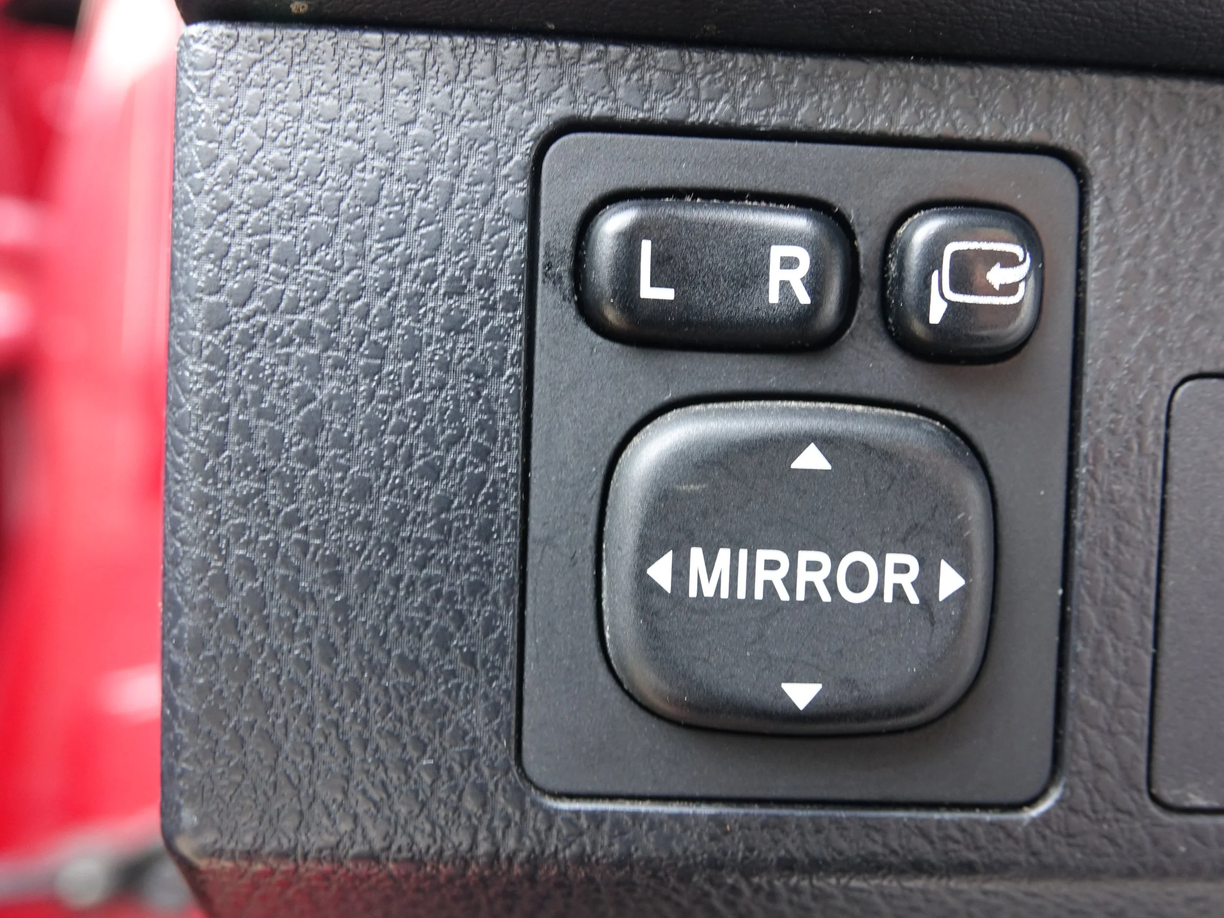 rav4 benzine 2013 19.JPG