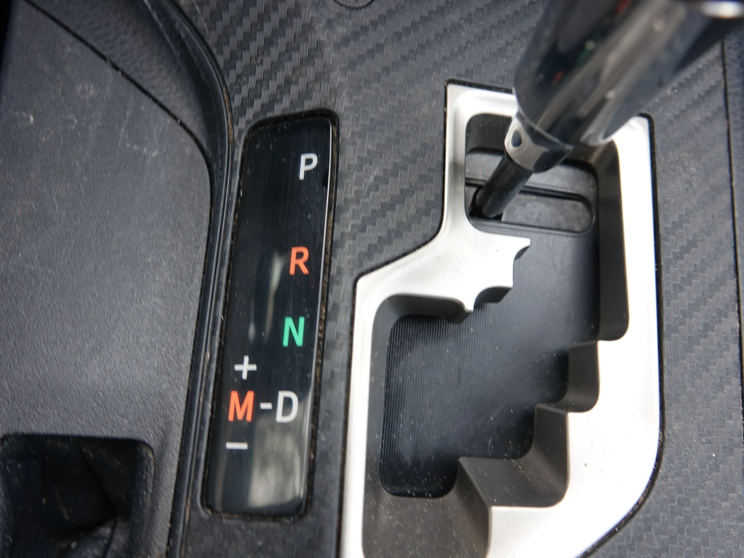 rav4 benzine 2013 24.JPG