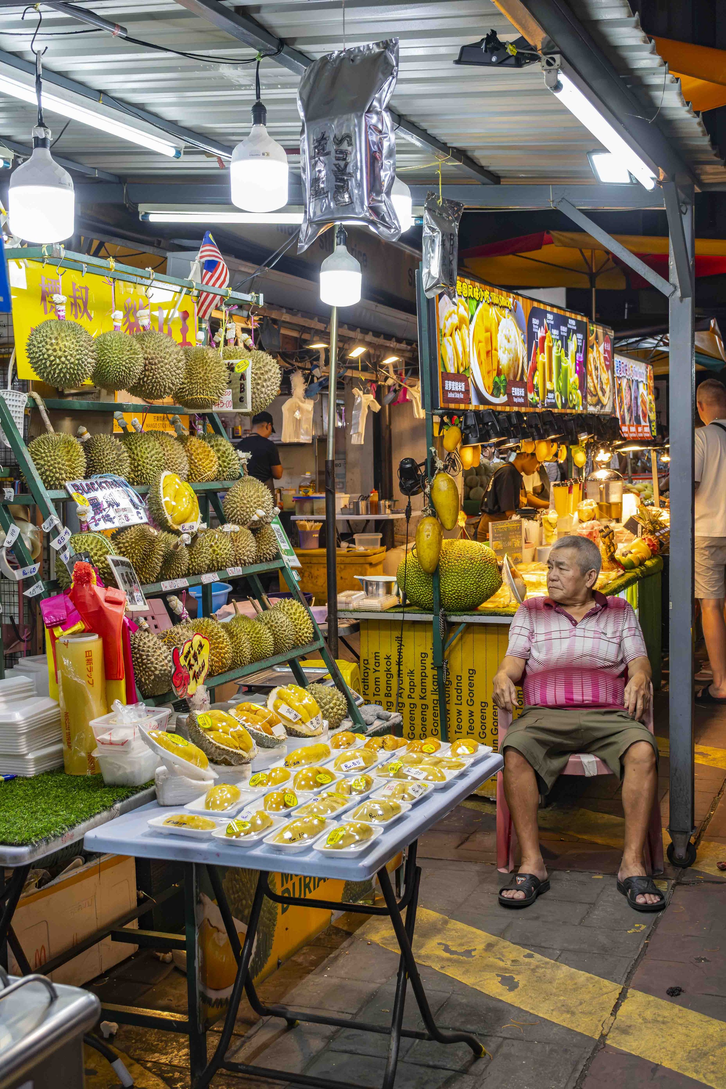 Durian stall in Jalan Alor