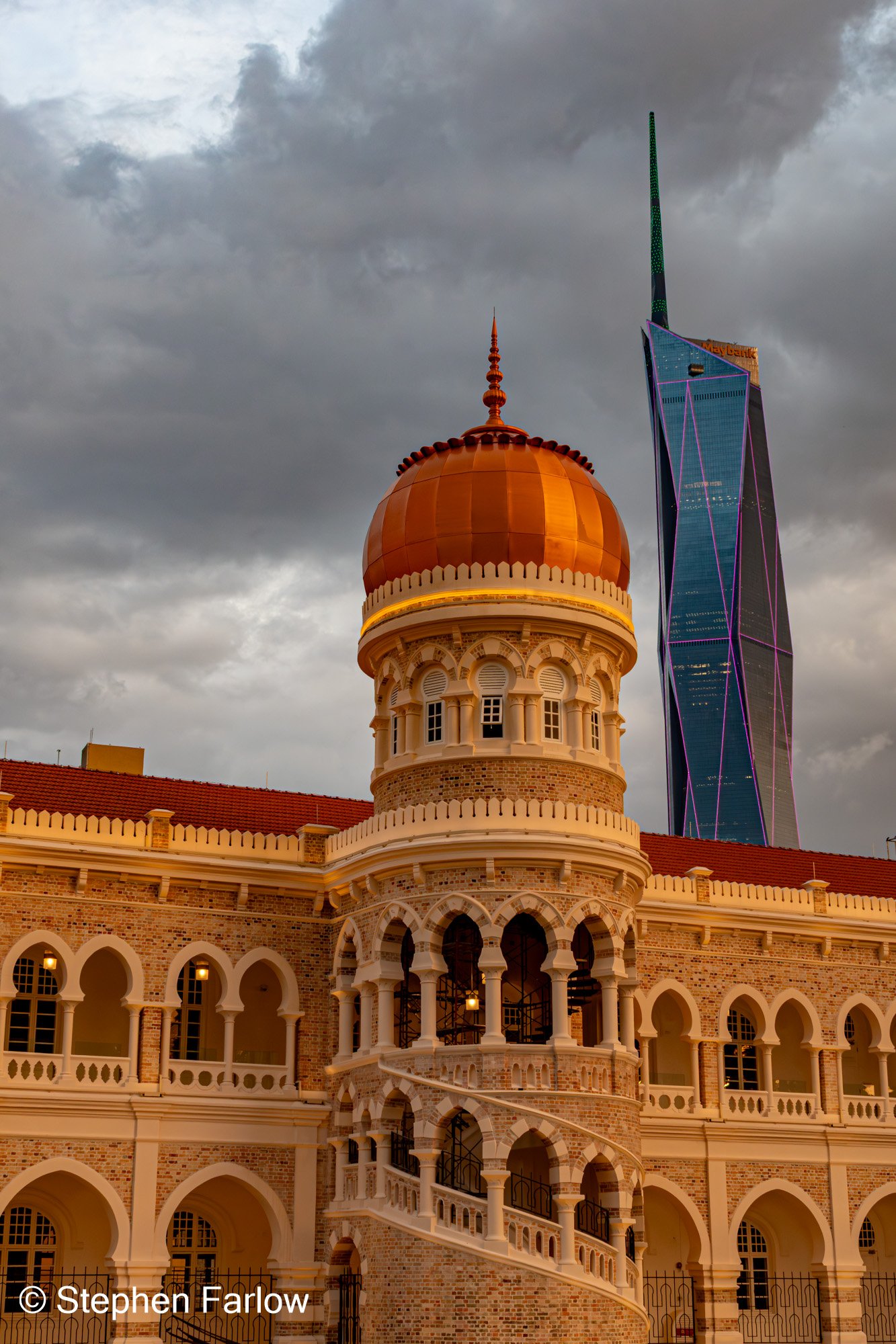 Sultan Abdul Samad Building with Merdeka 118