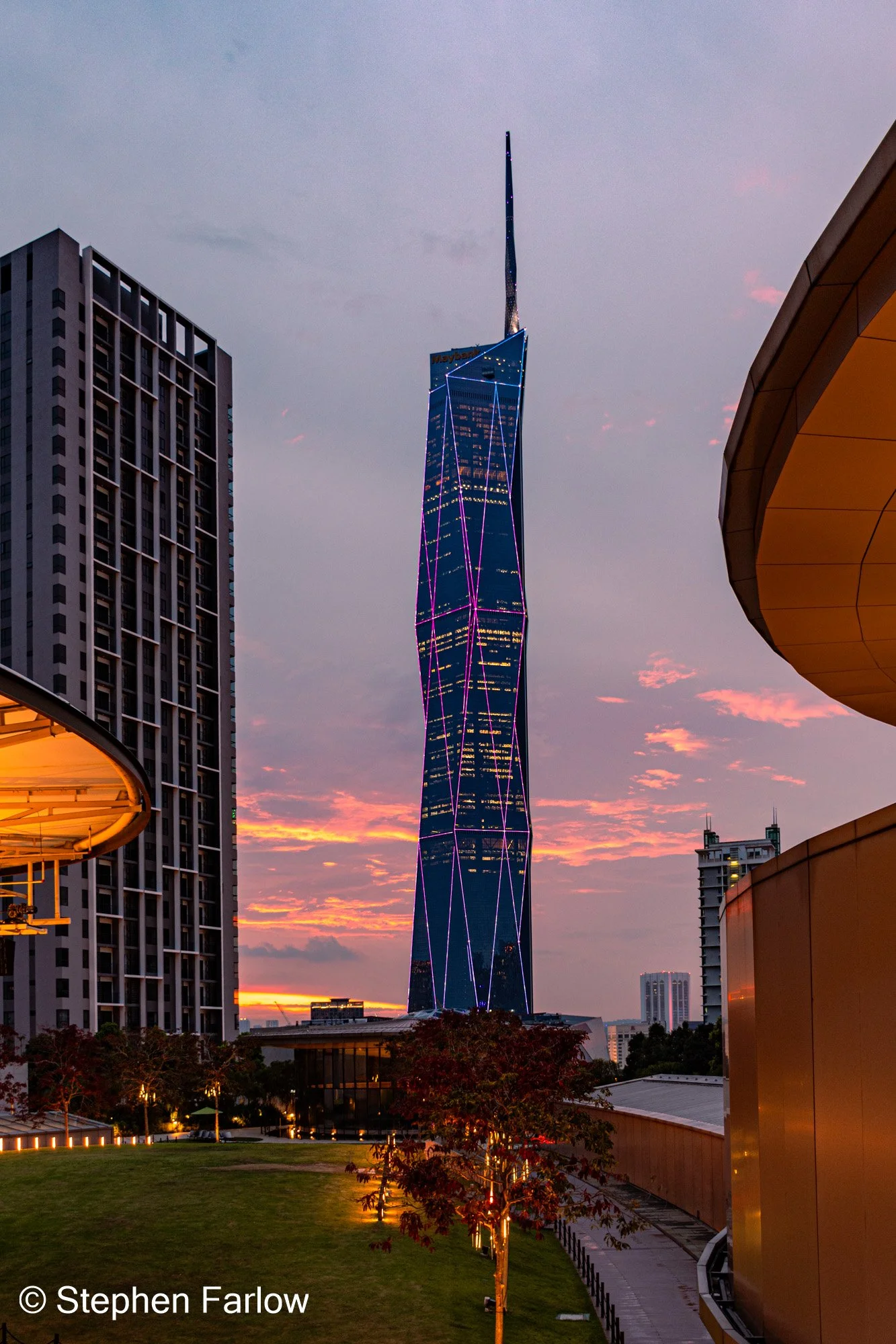 Merdeka 118 from LaLaport