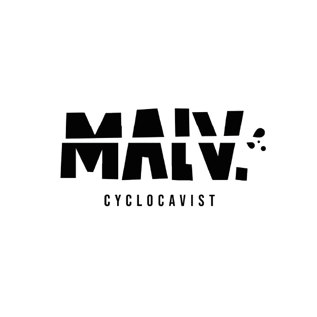 Logo avec le texte 'MANU MARV' et 'CYCL' au-dessous, stylisé en lettres épaisses et angulaires.