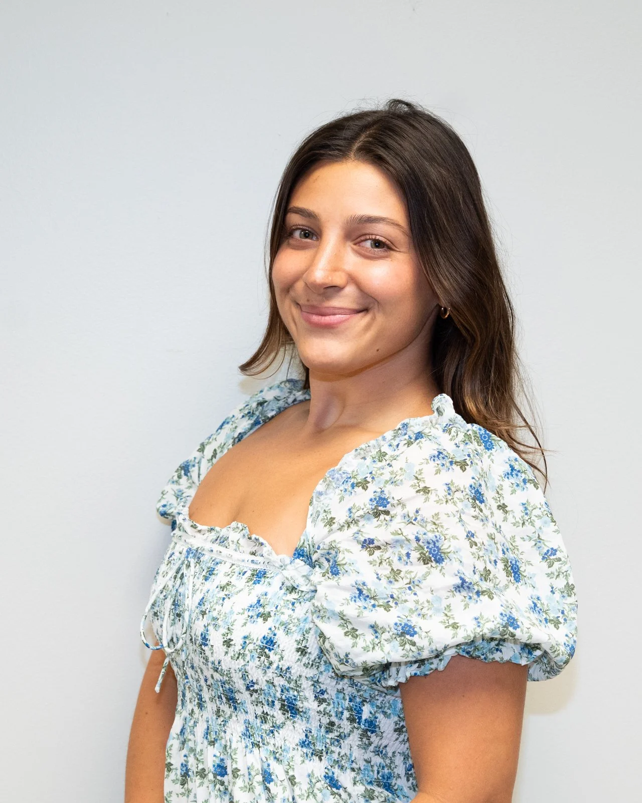 Therapist providing personalized mental health care in Palm Beach