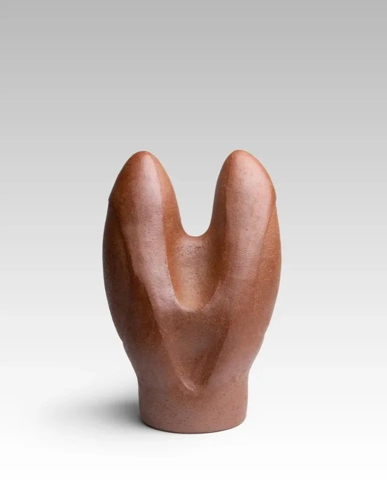 Filiation, 2026, grès non émaillé, 55 cm x 34 cm 