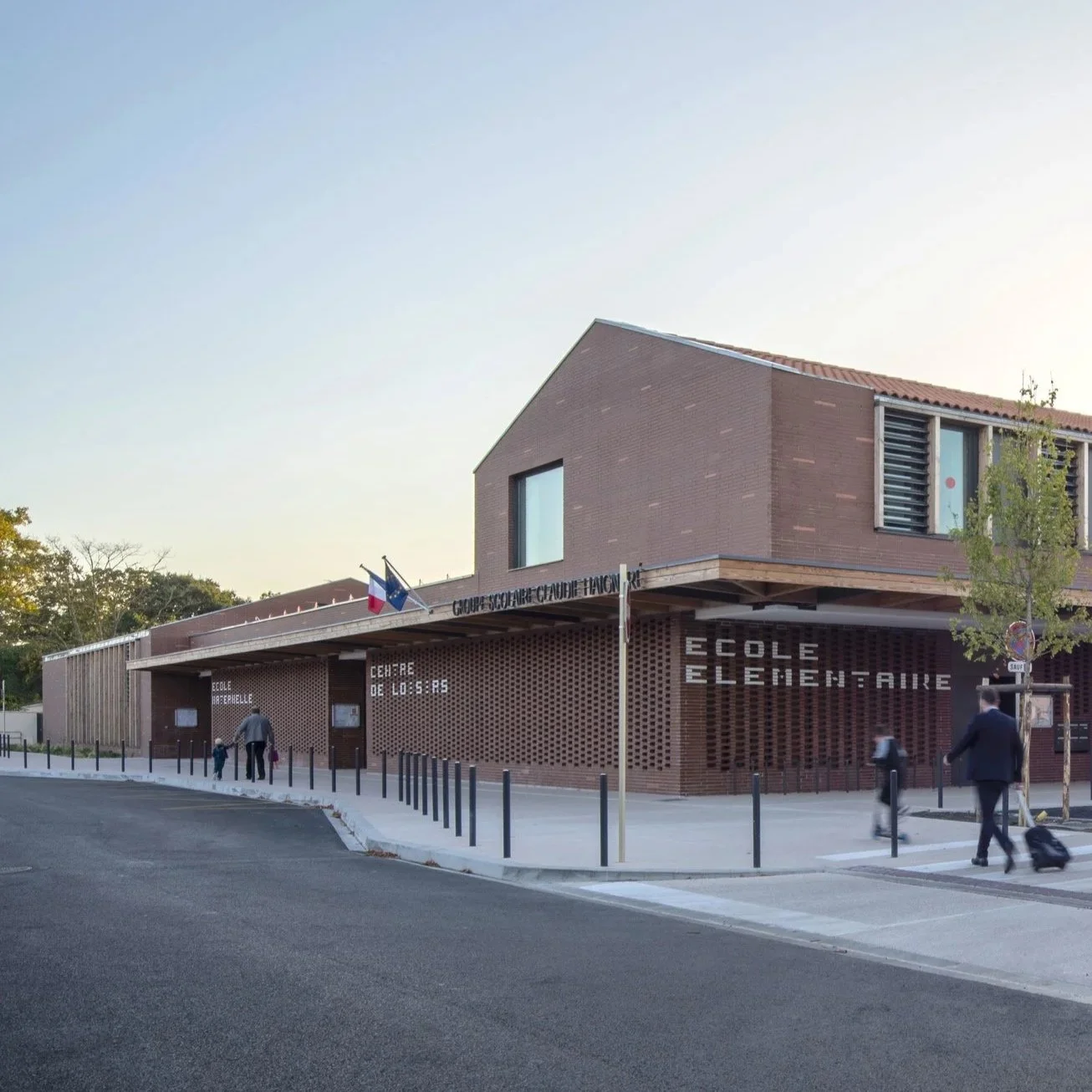 CUGNAUX <br> Groupe scolaire