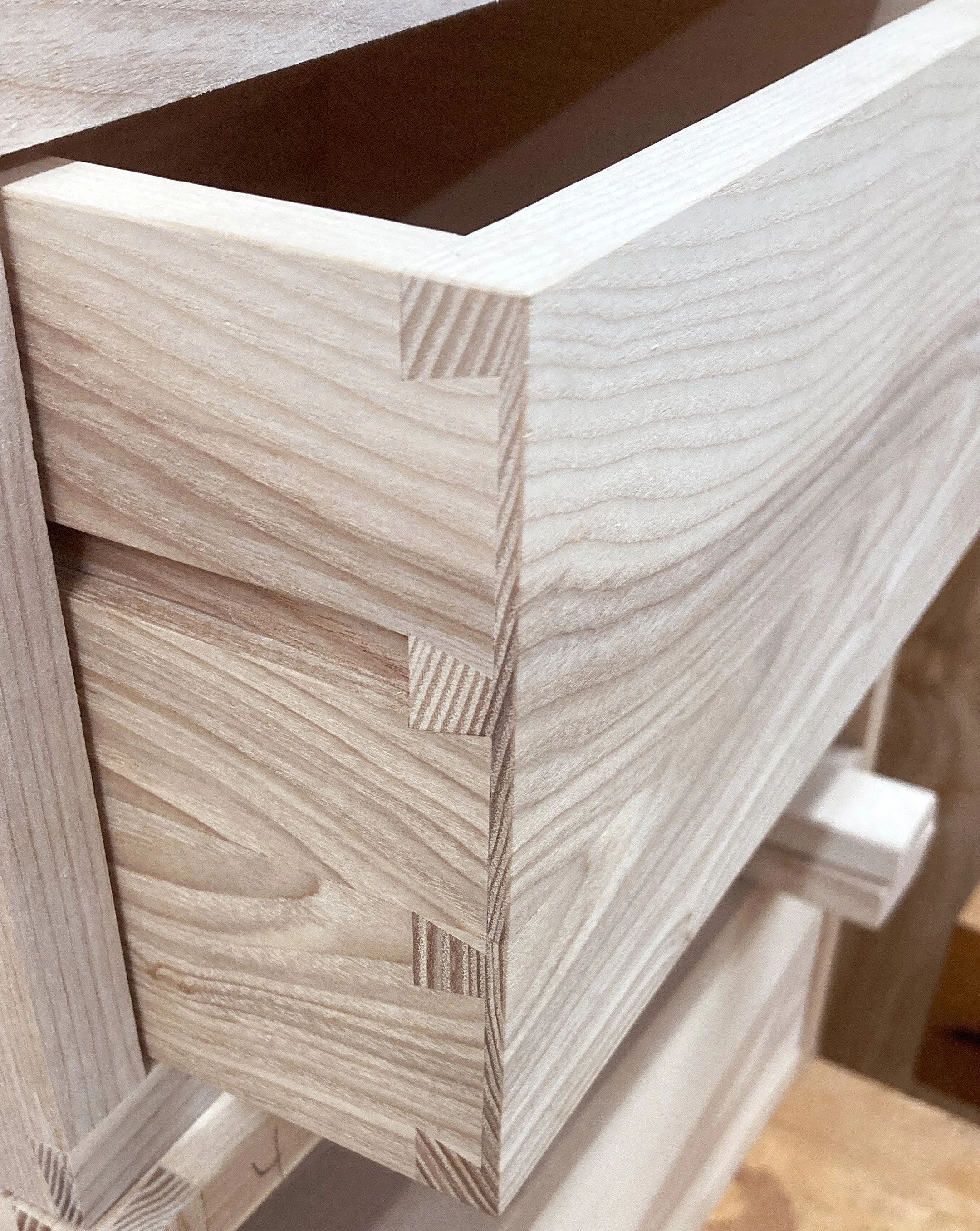 Raphael Strack Detail 2.jpg