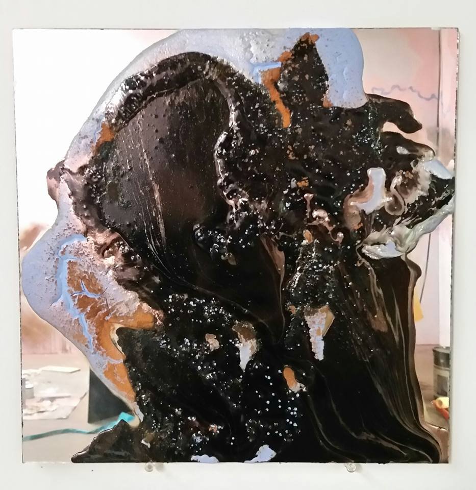 Tar Experiment V, 10"x10"
Mirror tile, tar and spray paint
2017