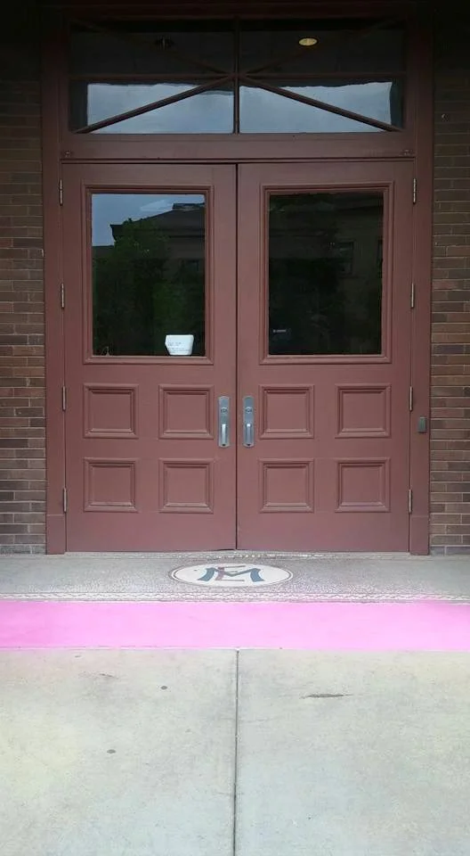 Pink Threshold, Installation
Chalk
2014