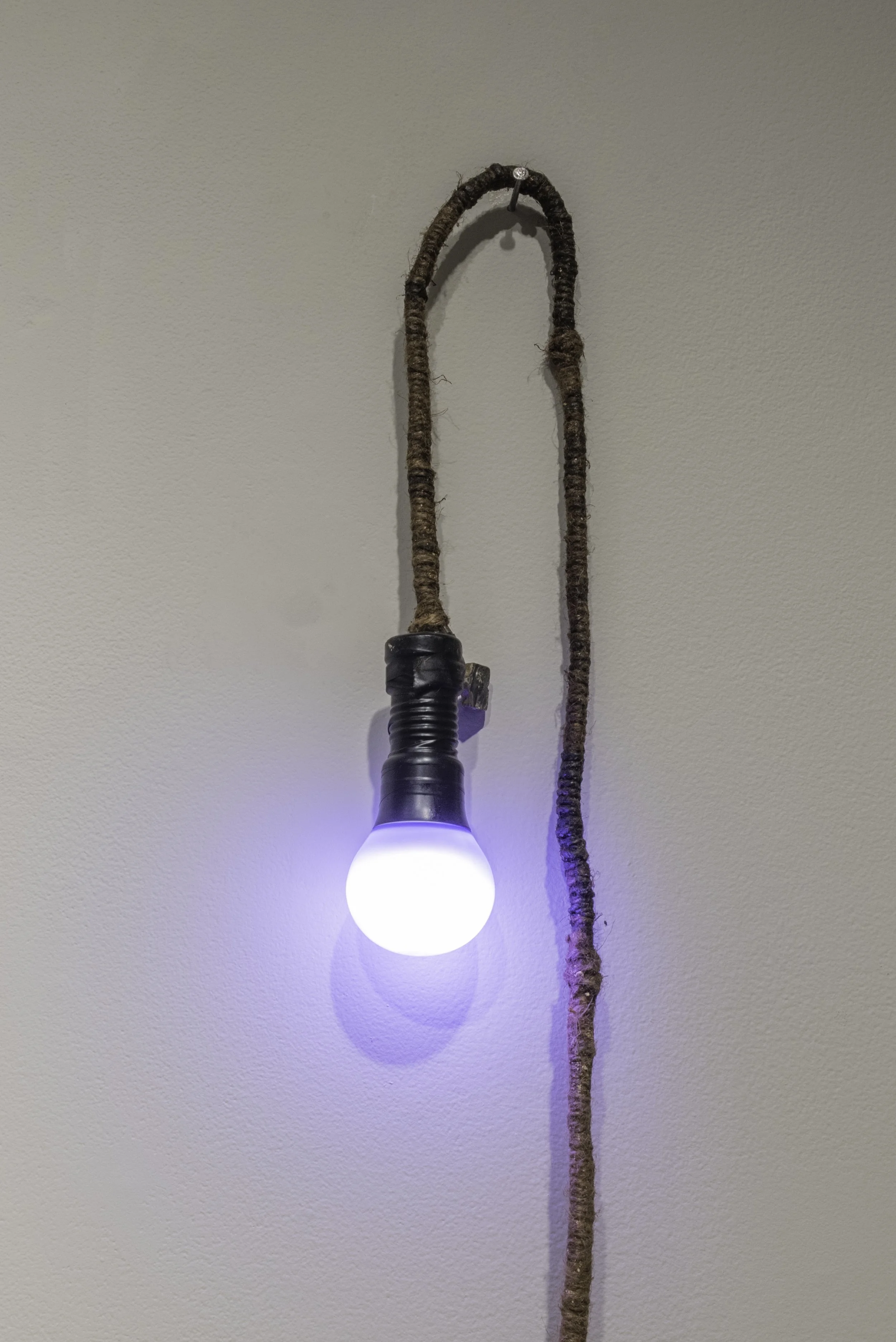 Lacuna(e), Capstone Installation
Clay, twine and bulbs
2016