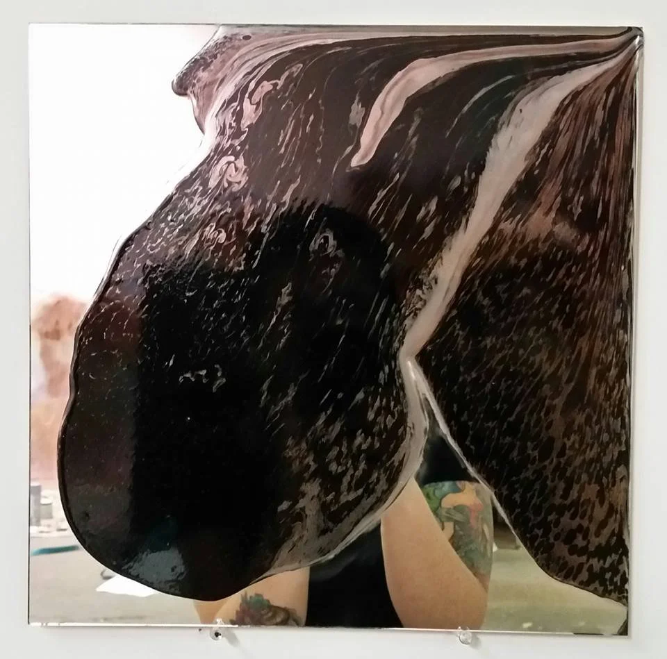 Tar Experiment IV, 10"x10"
Mirror tile, tar and spray paint
2017