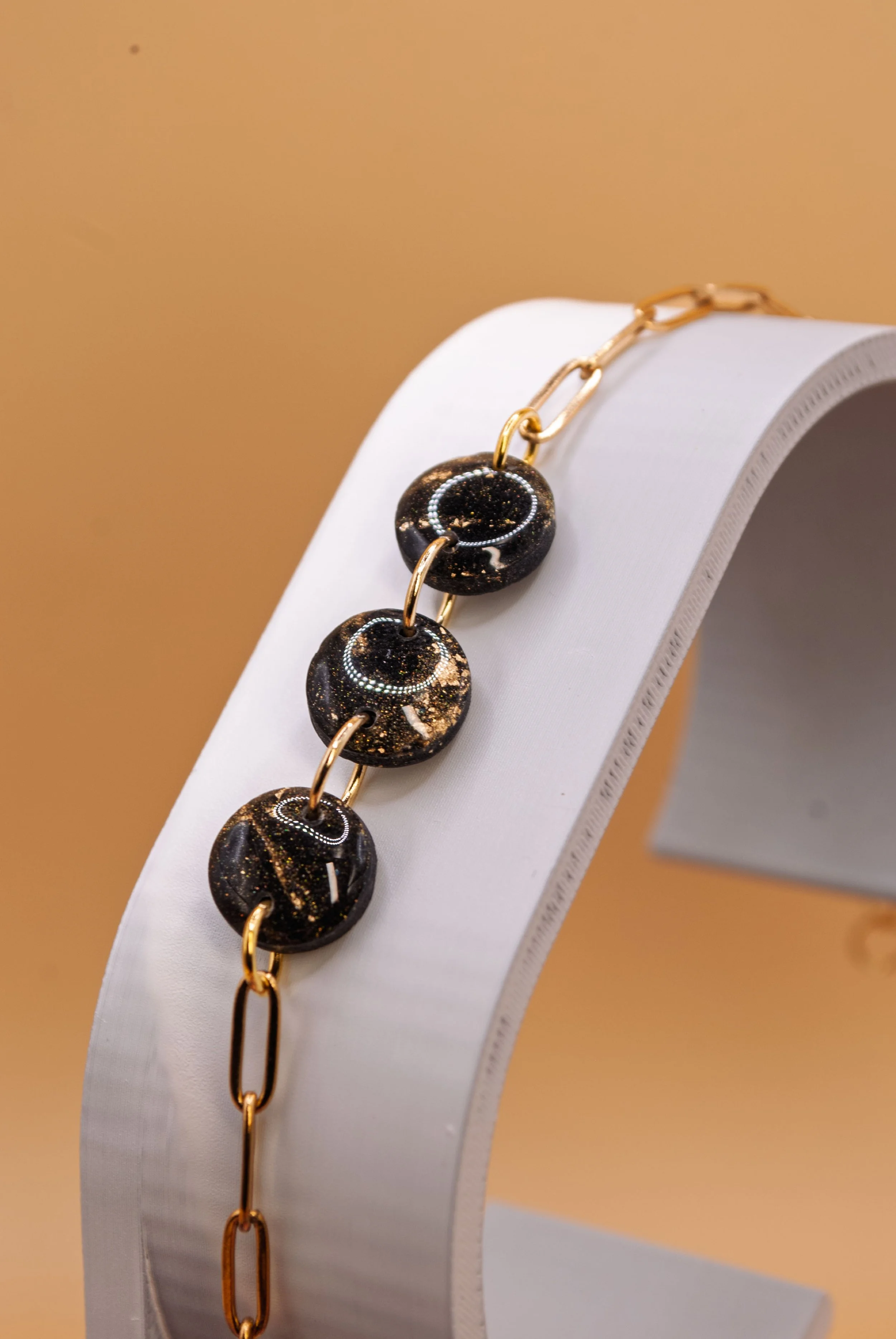 Bracelet Elaïa Noir - Collection Pépites d'or