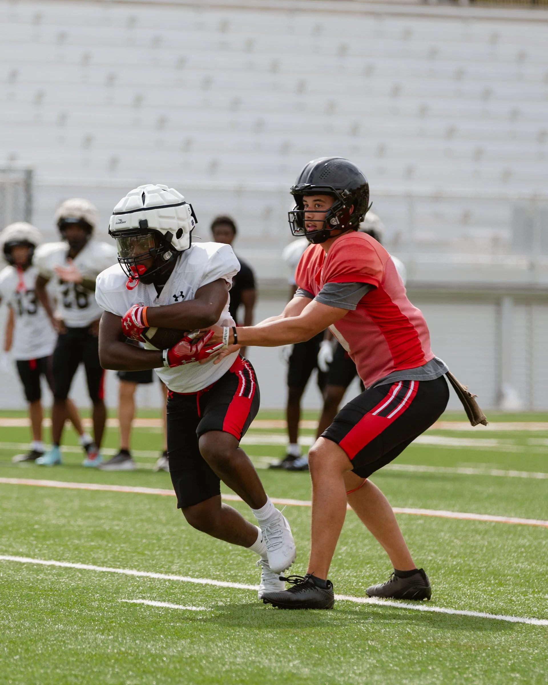 Spring practice fb-17.jpg