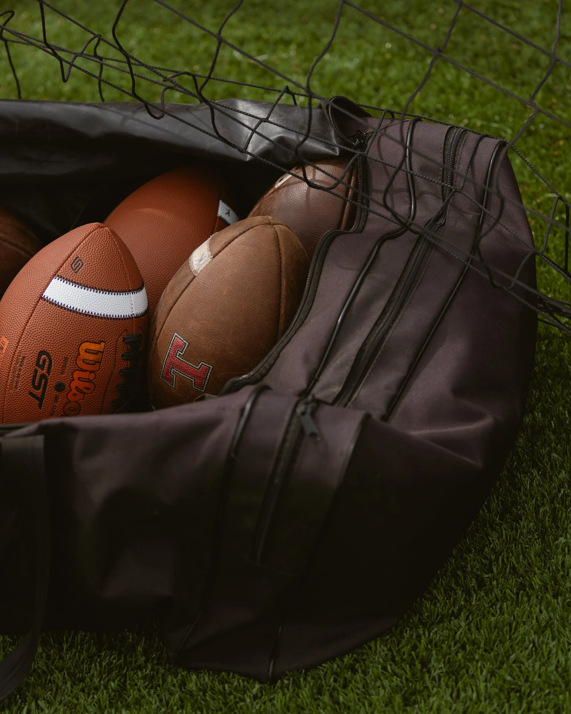 Spring practice fb-10.jpg
