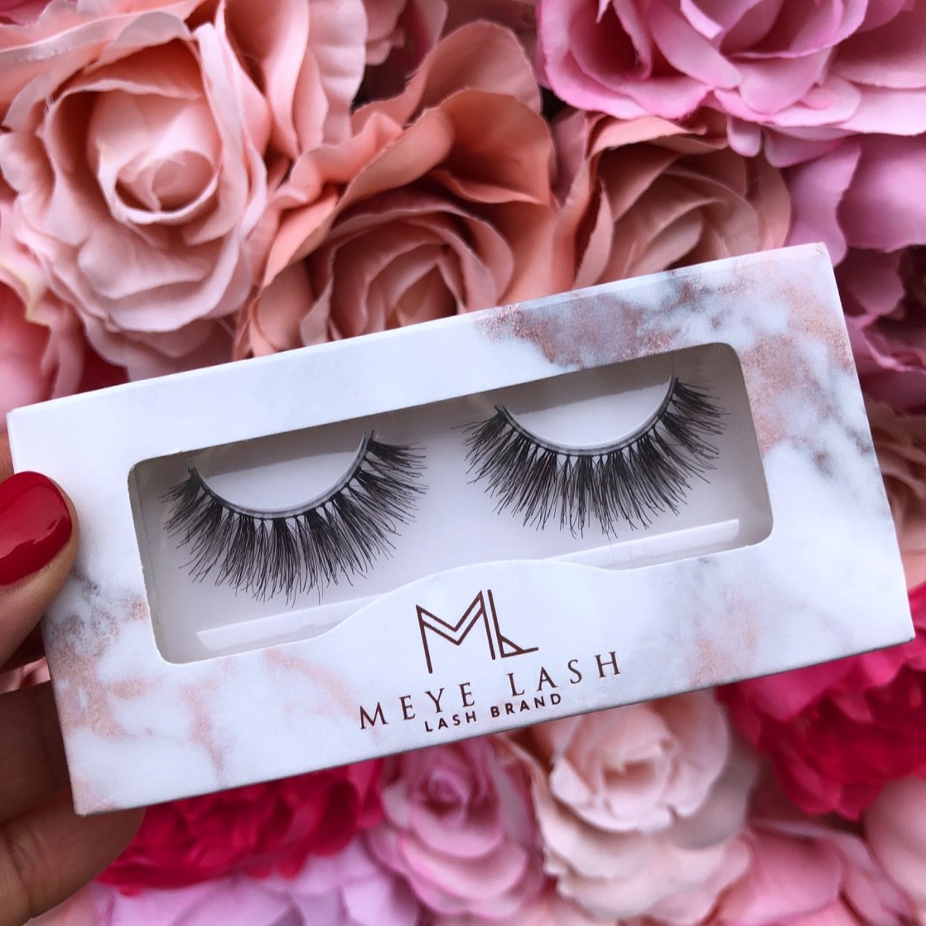 The secret to a soft glam look? A lash that does all the talking 😍😍

Meye Lash strip lashes were designed to give that full, fluffy finish without feeling heavy ☁️☁️🤍

#muakit #makeupproducts #stripLashes #makeupartistlife
#muaproducts