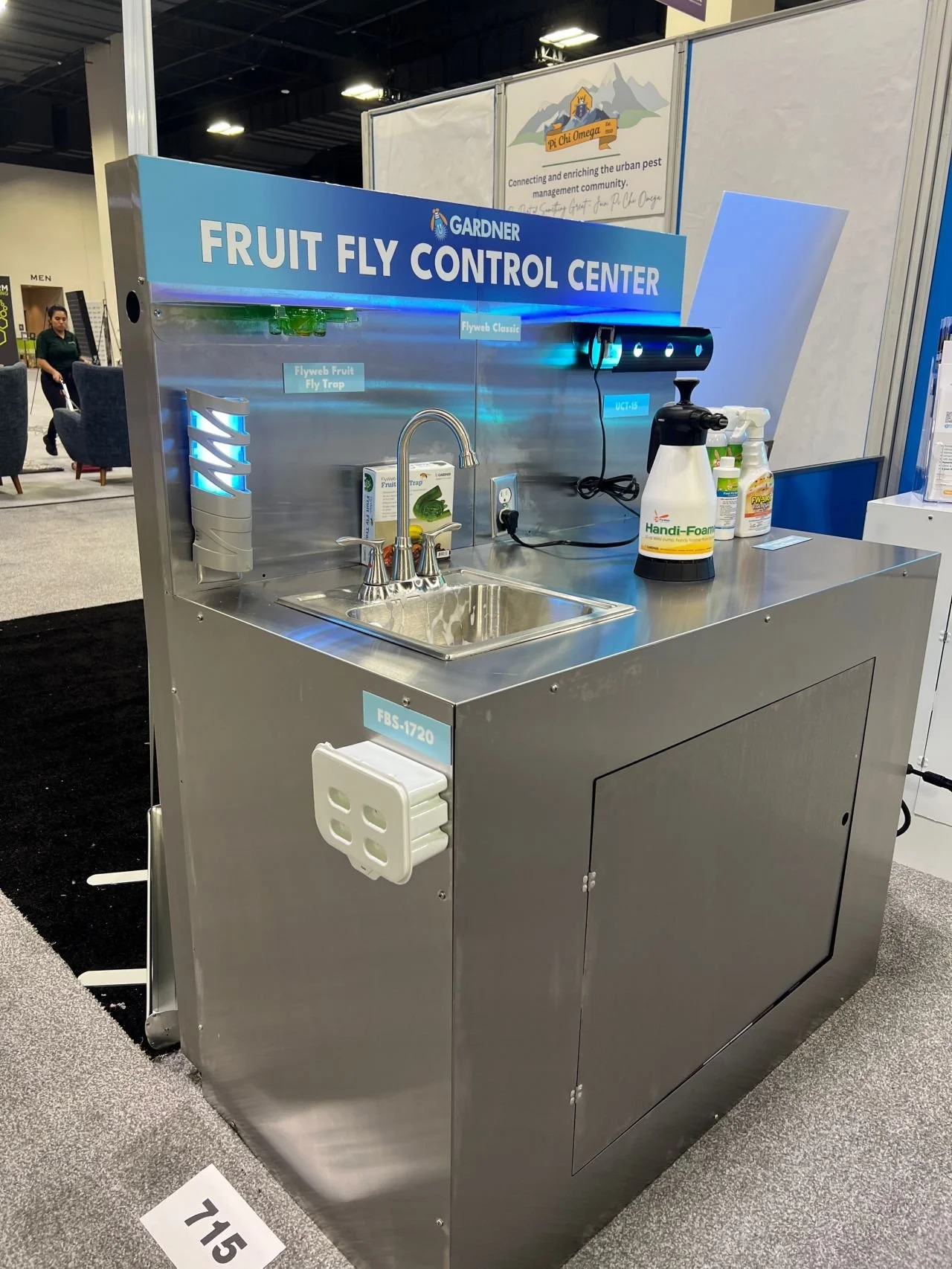 trade show 3 (1).jpeg