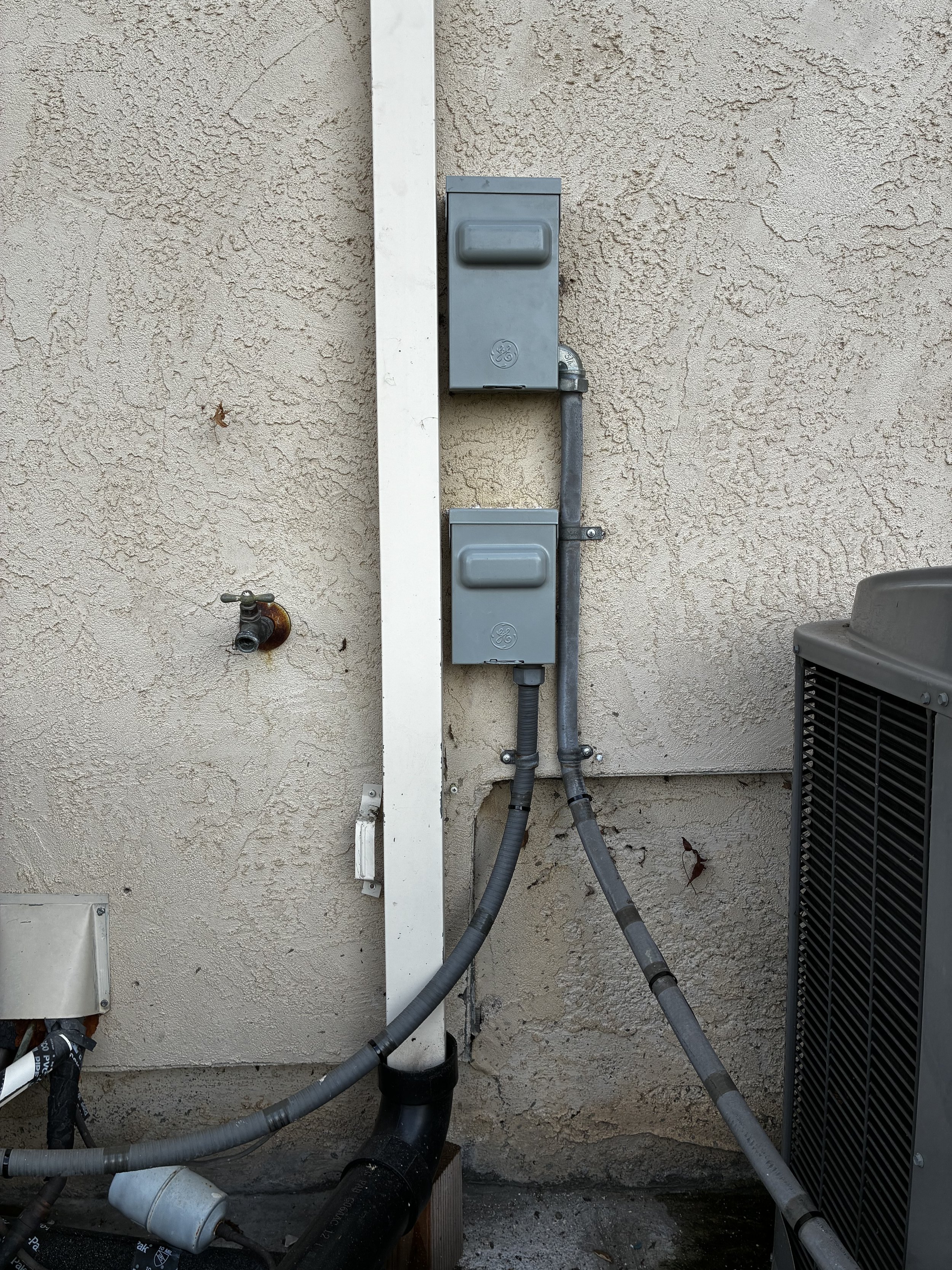 Collins Electric electrical specialist completing electrical repair in Windsor, CA with expert workmanship. Electrical Repair Near Me.