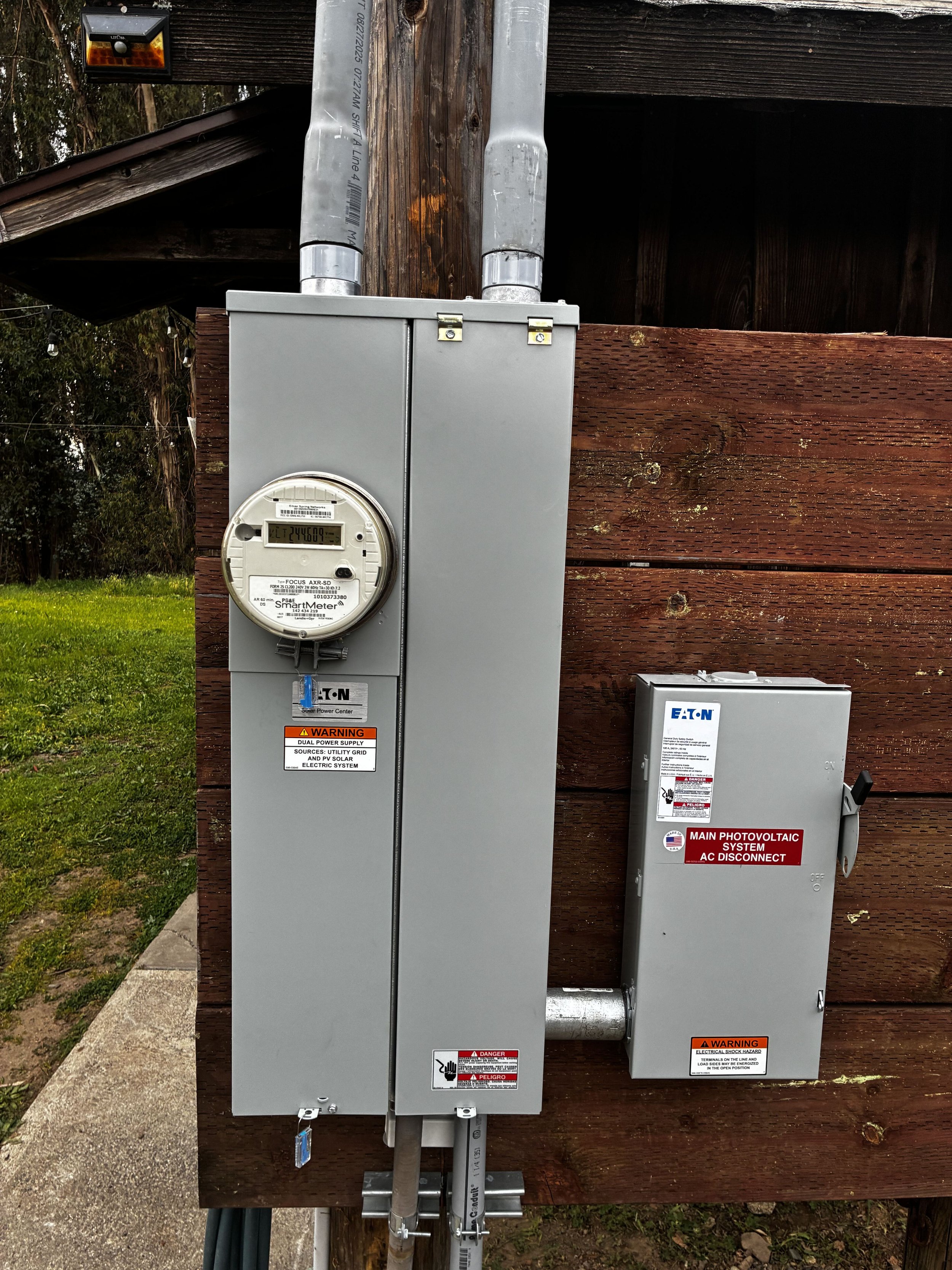 Collins Electric electrician improving electrical systems in Windsor, CA with dependable service and expert craftsmanship.