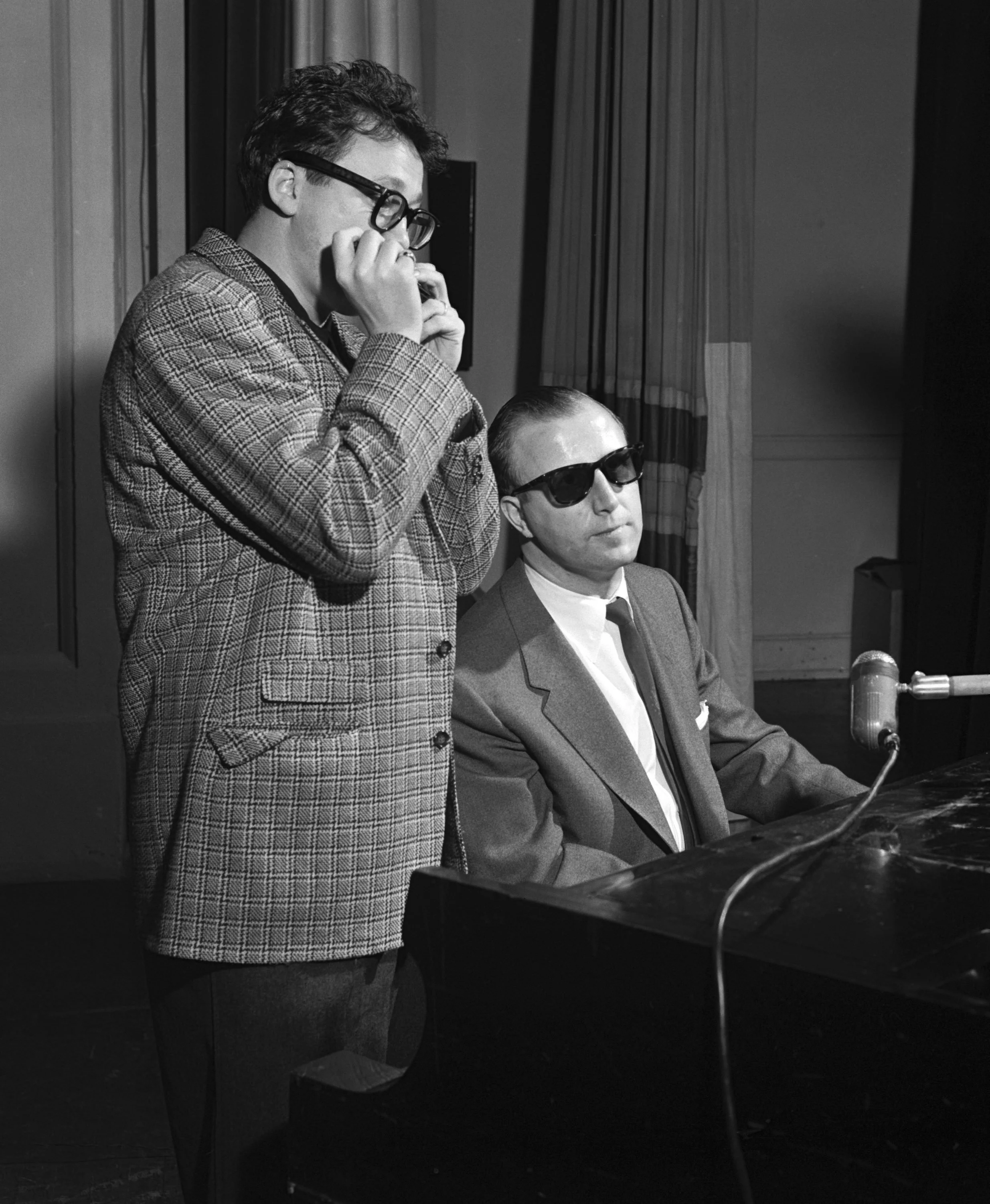 Scan 220_G Shearing_Toots Thielemans_We Had Jazz.jpg