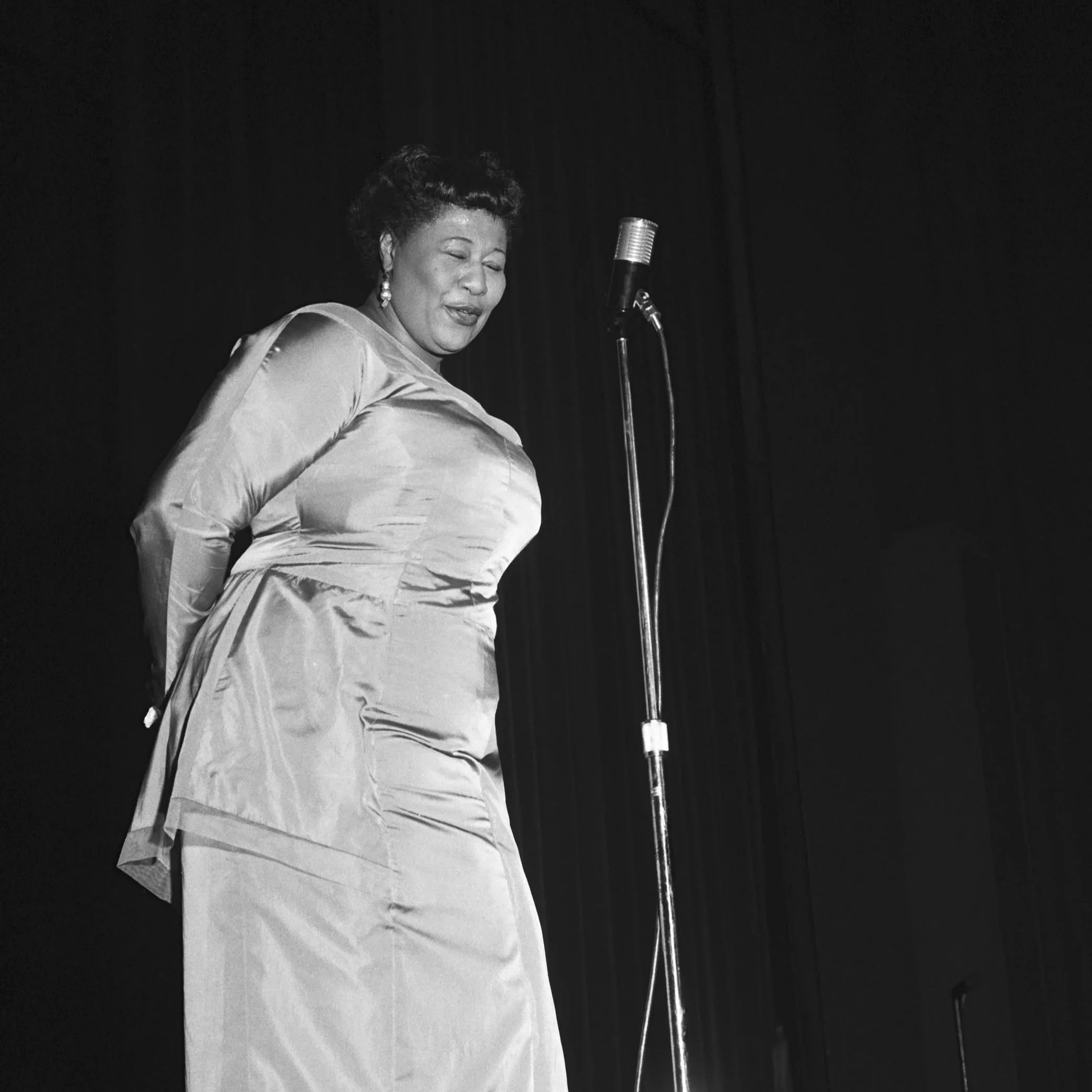 Ella Fitzgerald, Singing in Portland