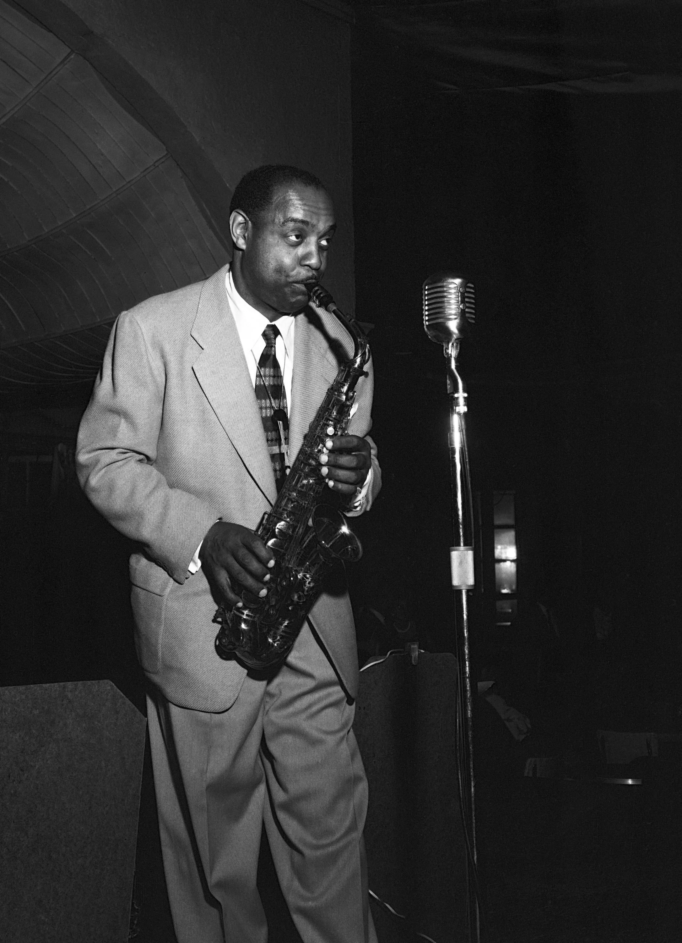 Scan 101 Jonny Hodges.jpg