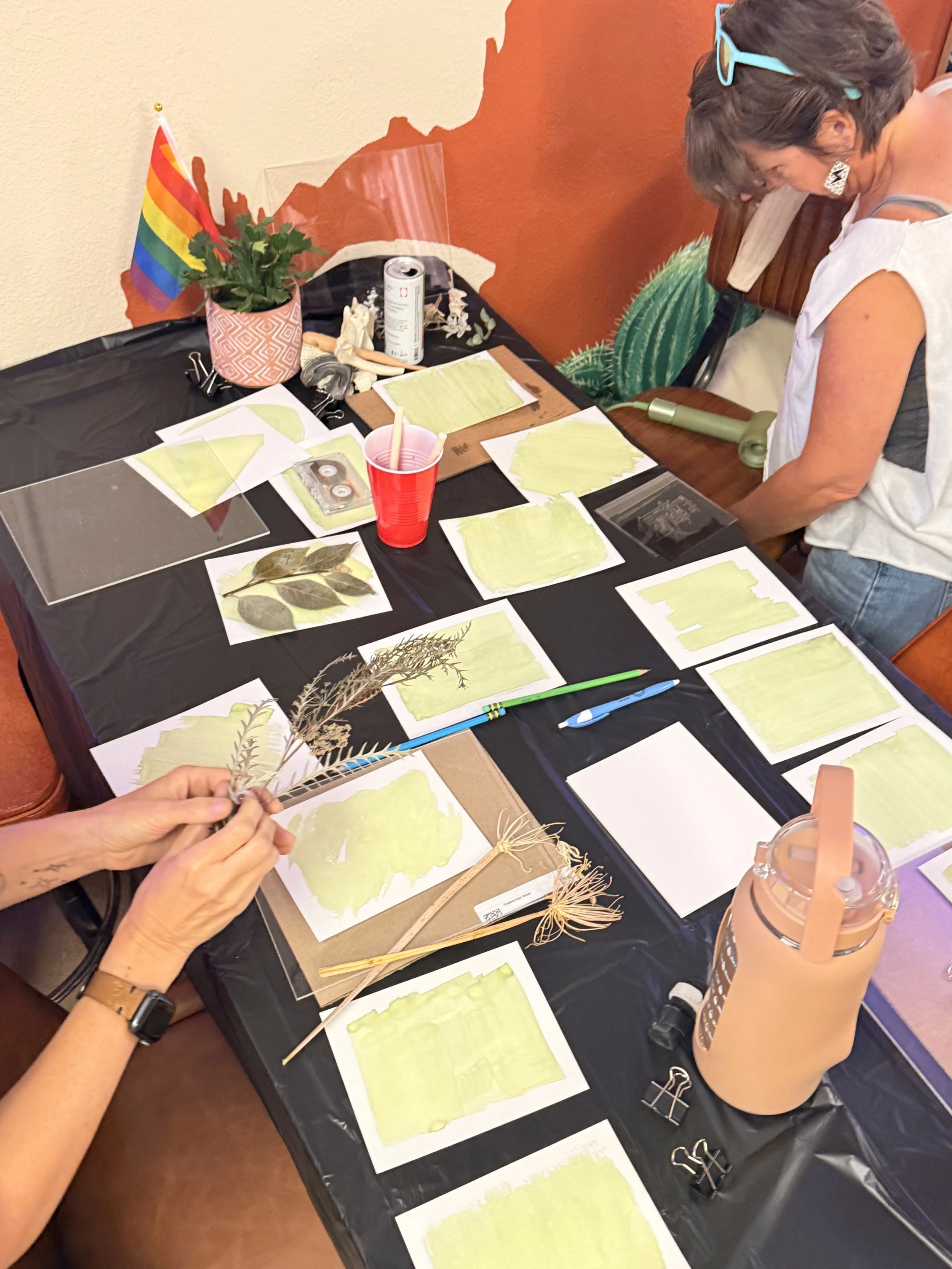 Craft & Sip Every Sunday!