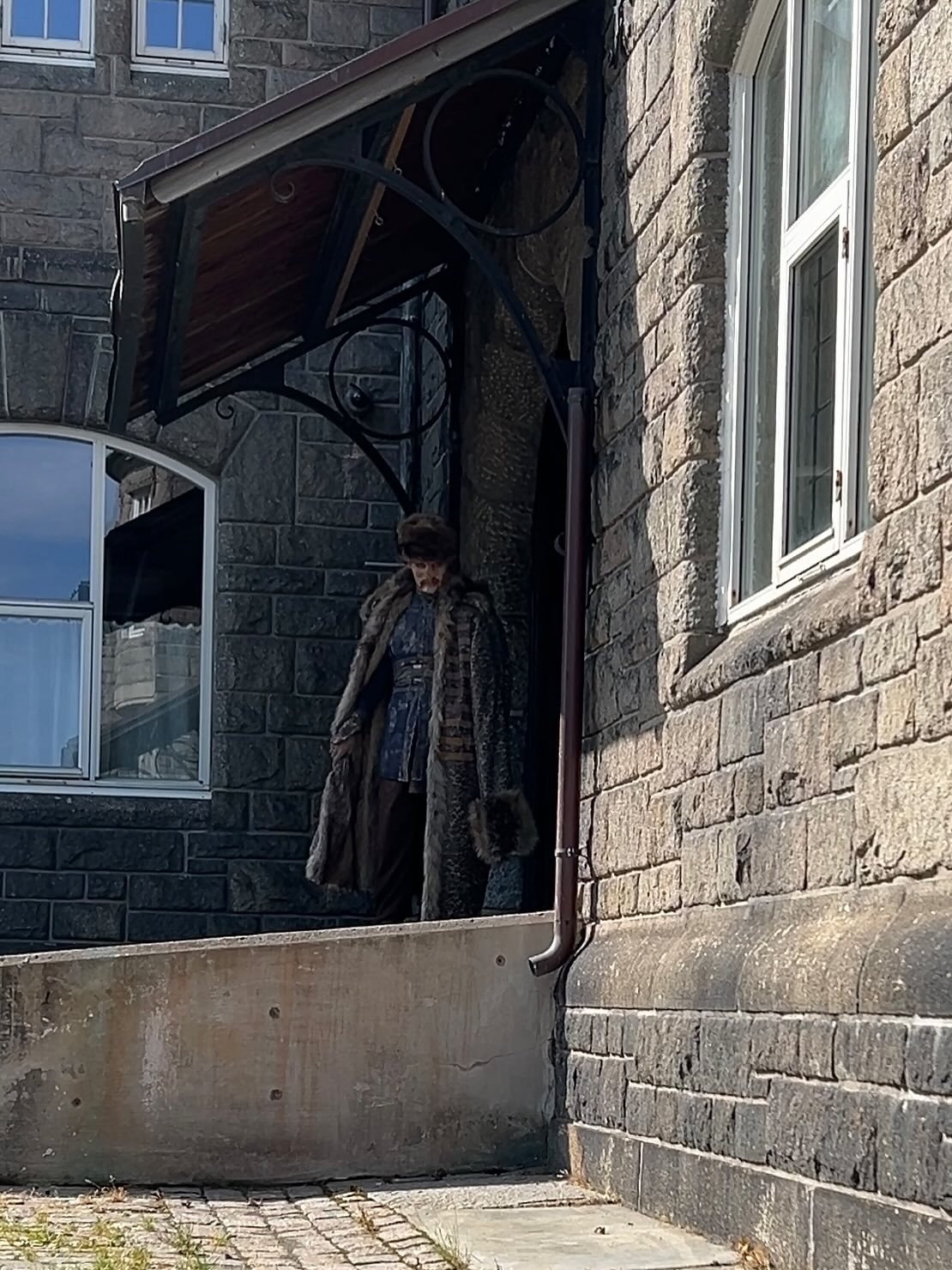 𝔑𝔬𝔰𝔣𝔢𝔯𝔞𝔱𝔲
I finally finished my Count Orlok cosplay and was able to bring it to @torucon for a few hours yesterday!! I had a blast, even if i had to go home very early due to feeling sick 🙂&zwj;↕️🙂&zwj;↕️
But it was still great to walk aro