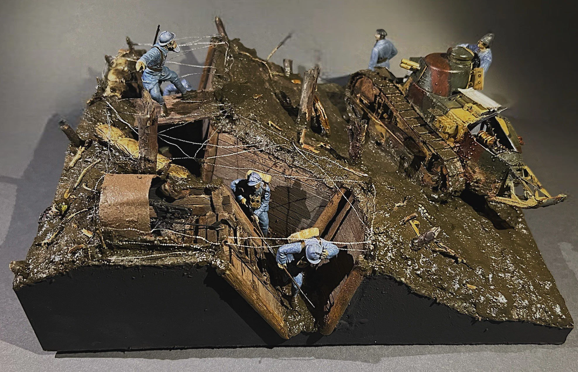 WW1 Diorama, Scratchbuilt and painted by me.