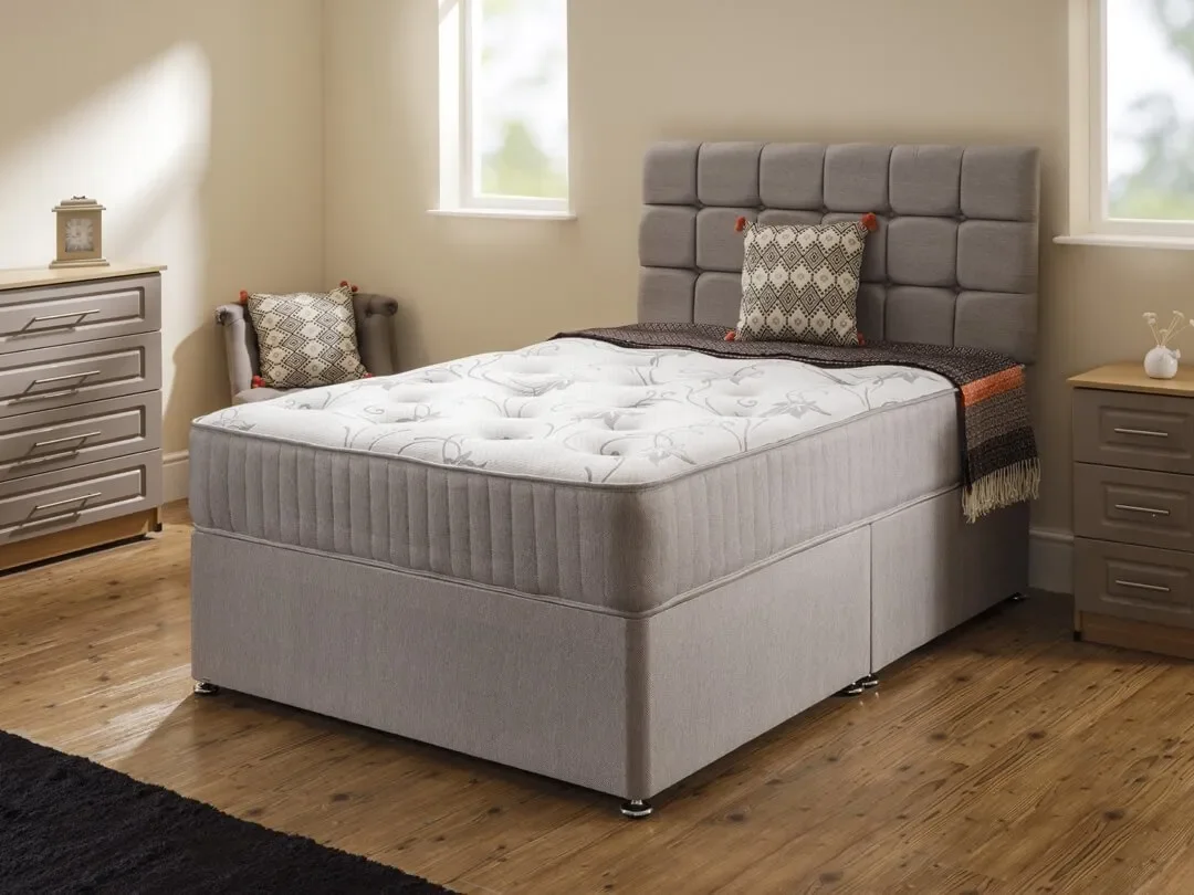 Lyon Luxury Memory Foam Mattress - Generous Lay Memory Foam - Choice of Colours - Firmness Rating 6/10