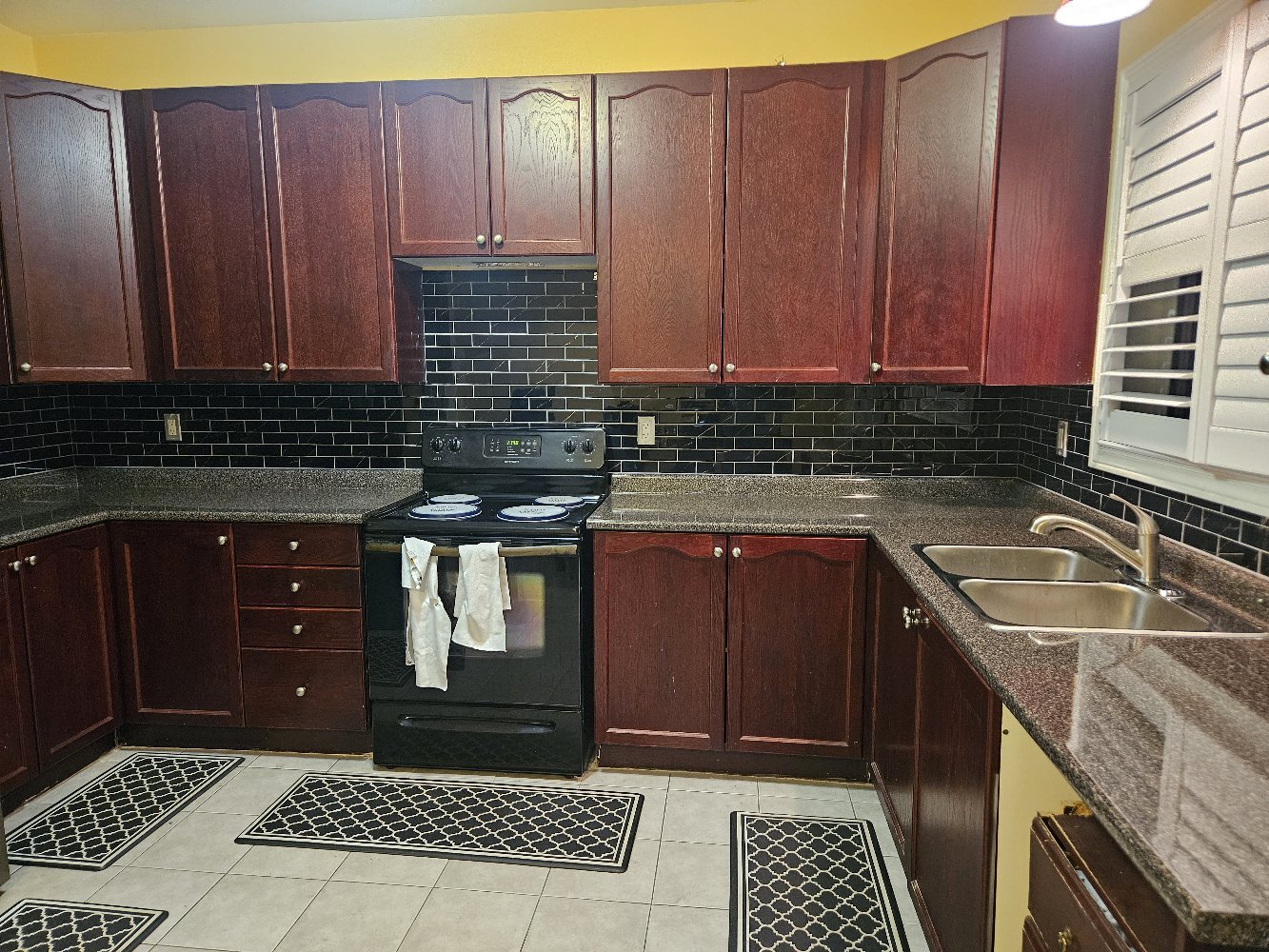 Counter-Top & Backsplash Install