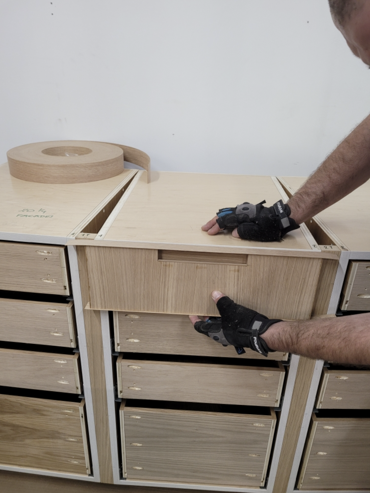 Halatsis Project Mayfair Old 03