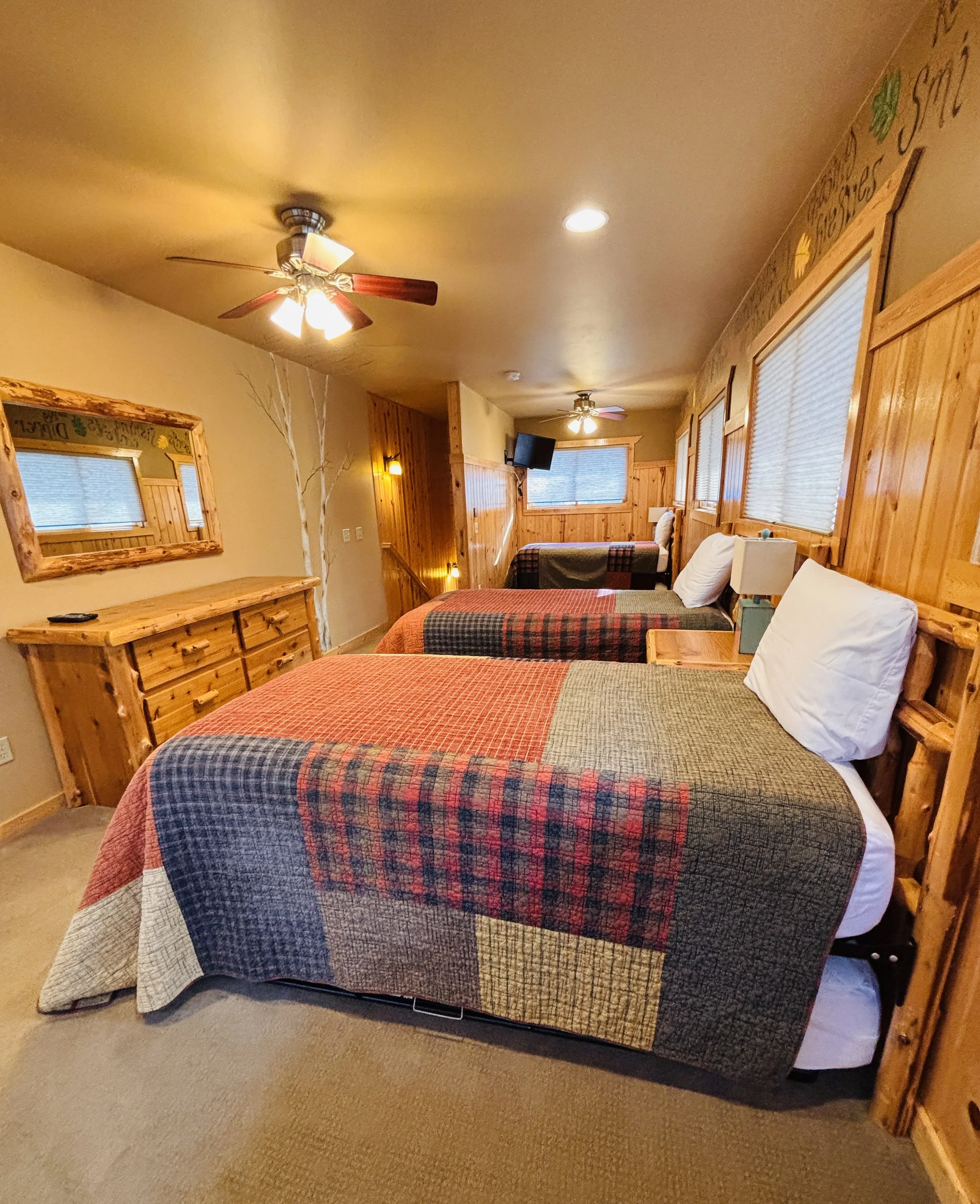 BEDROOM 4 - Third Floor: 3 Twin Beds / 3 Twin Trundle Beds / TV