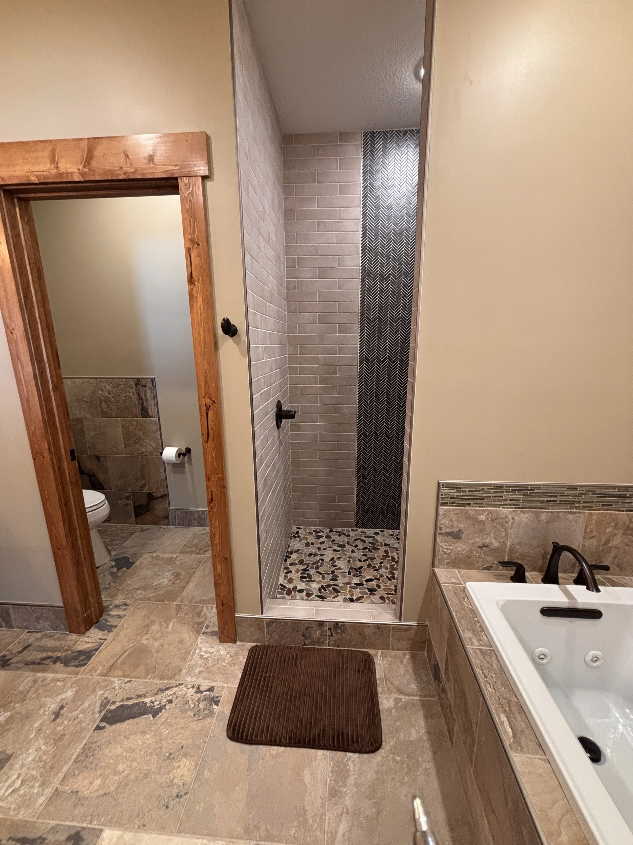 BEDROOM 1 - Main Floor King Master Suite Bathroom