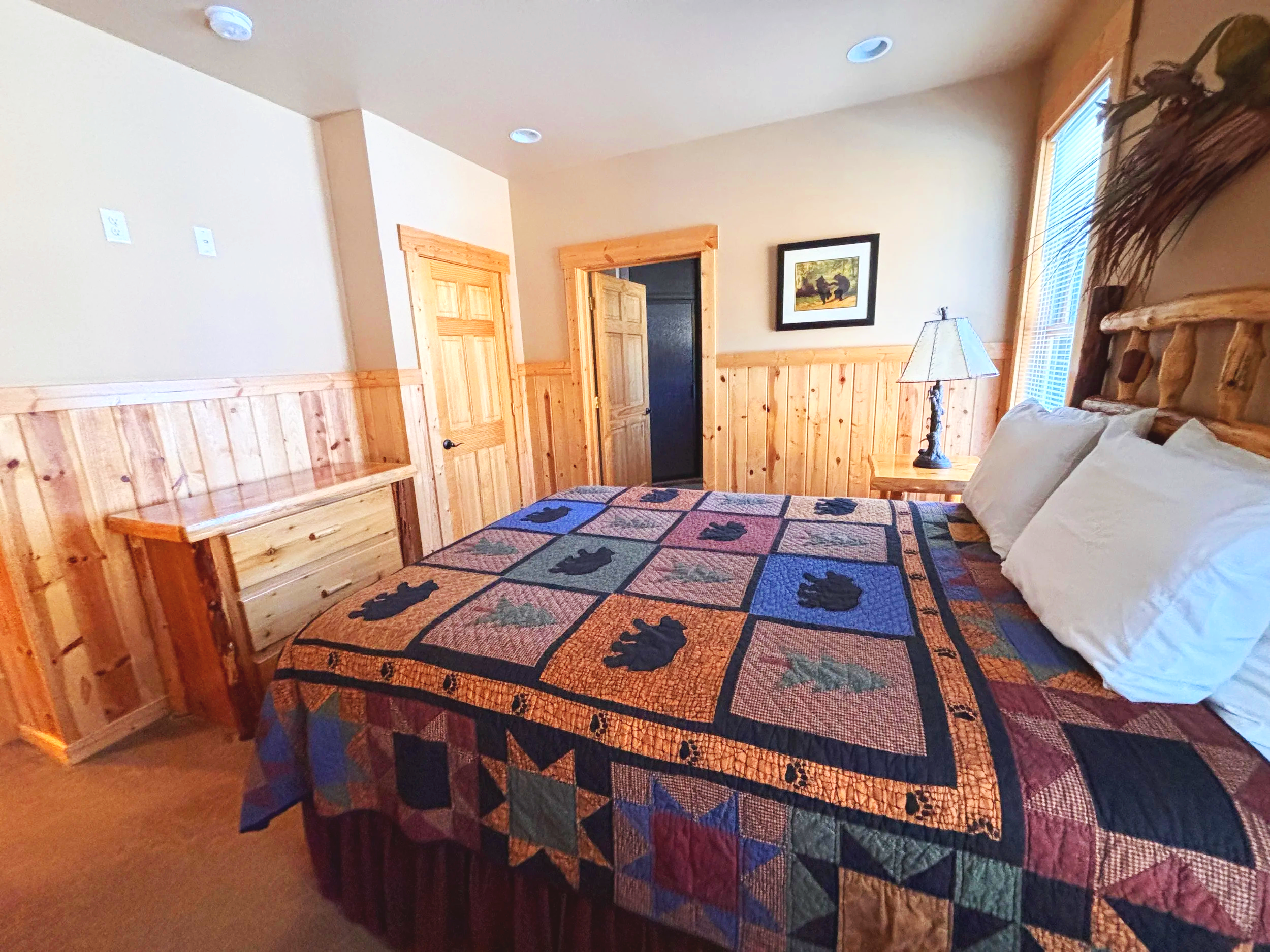 BEDROOM 1 - Main Floor: Queen Suite