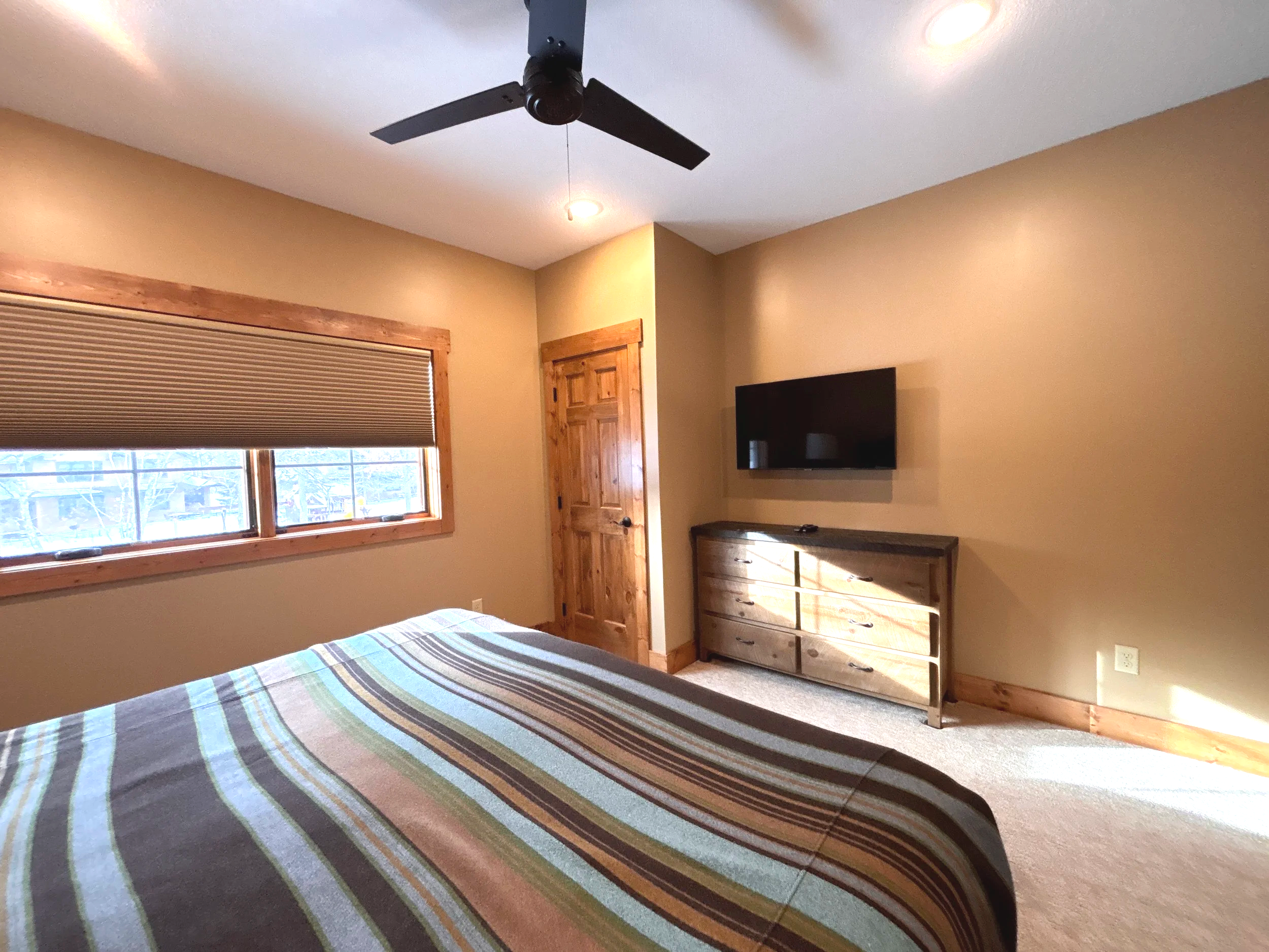 BEDROOM 4 - Second Floor: King Suite