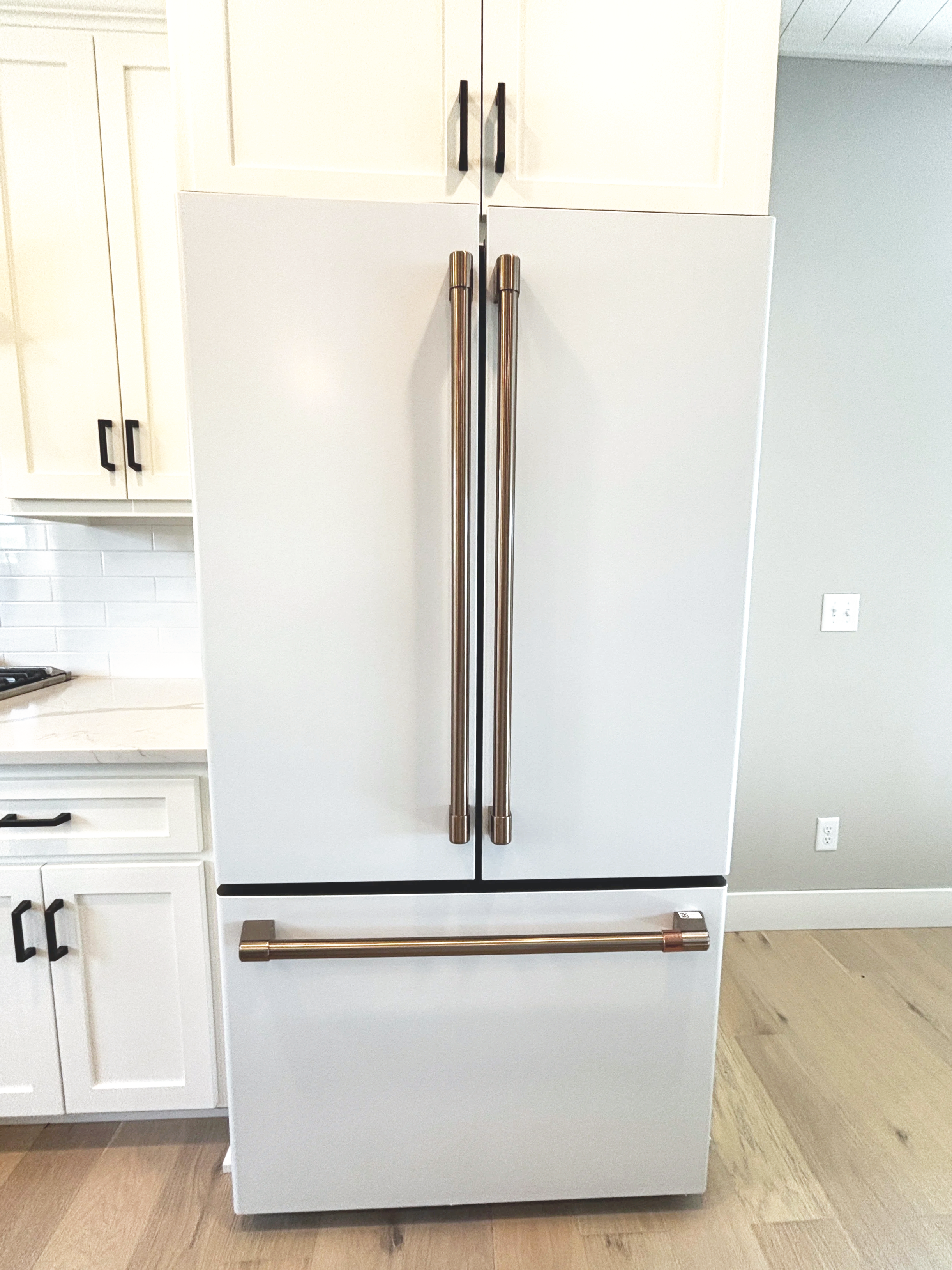 Kitchen - Refrigerator