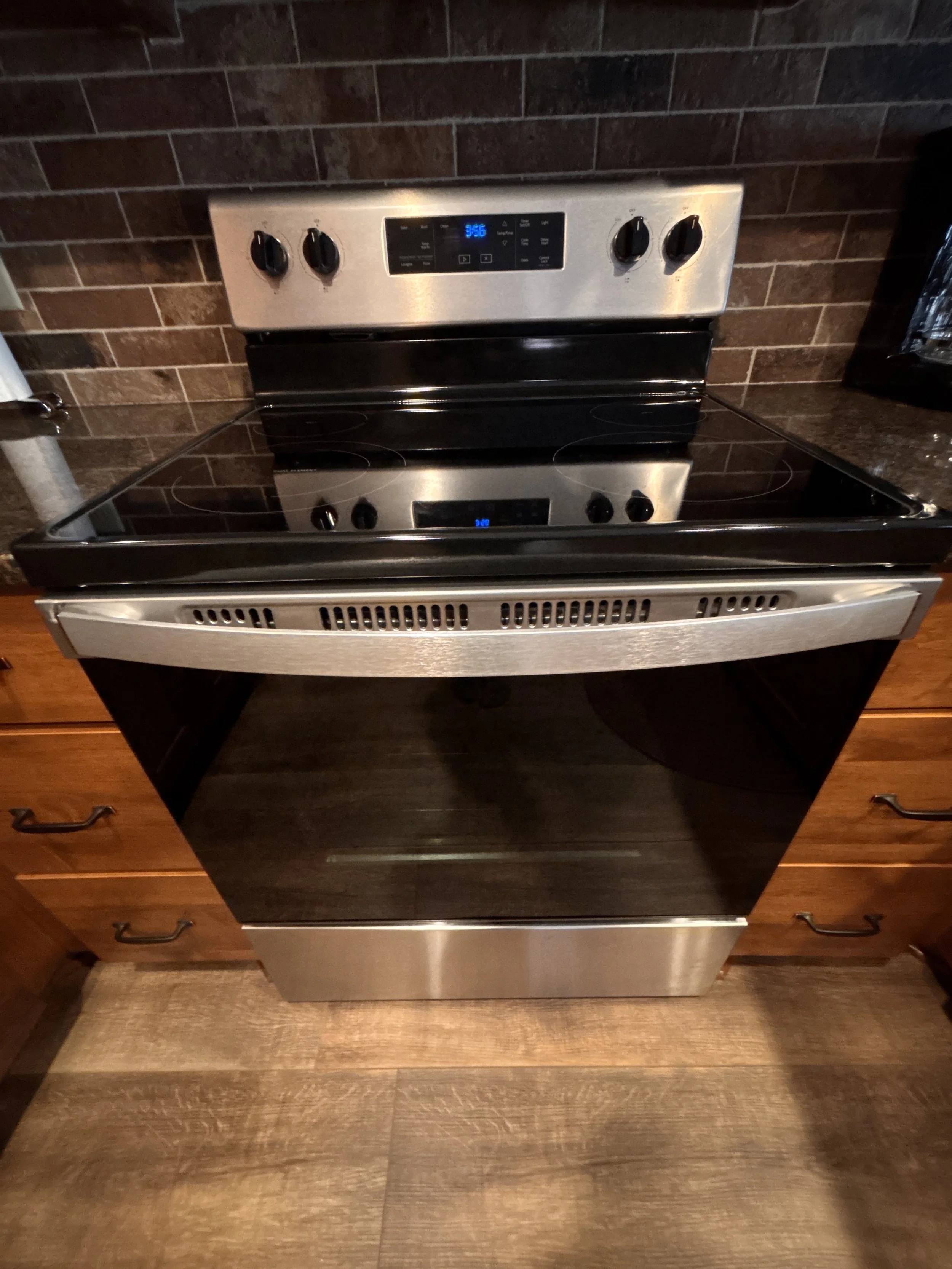 Kitchen - Electric Range