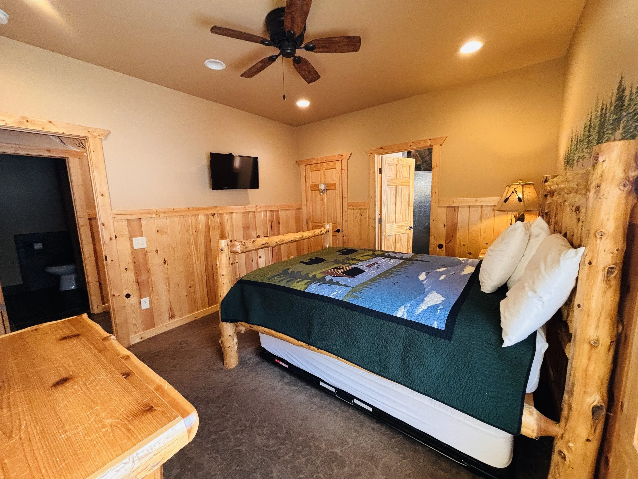 BEDROOM 1 - Main Floor: Queen Suite