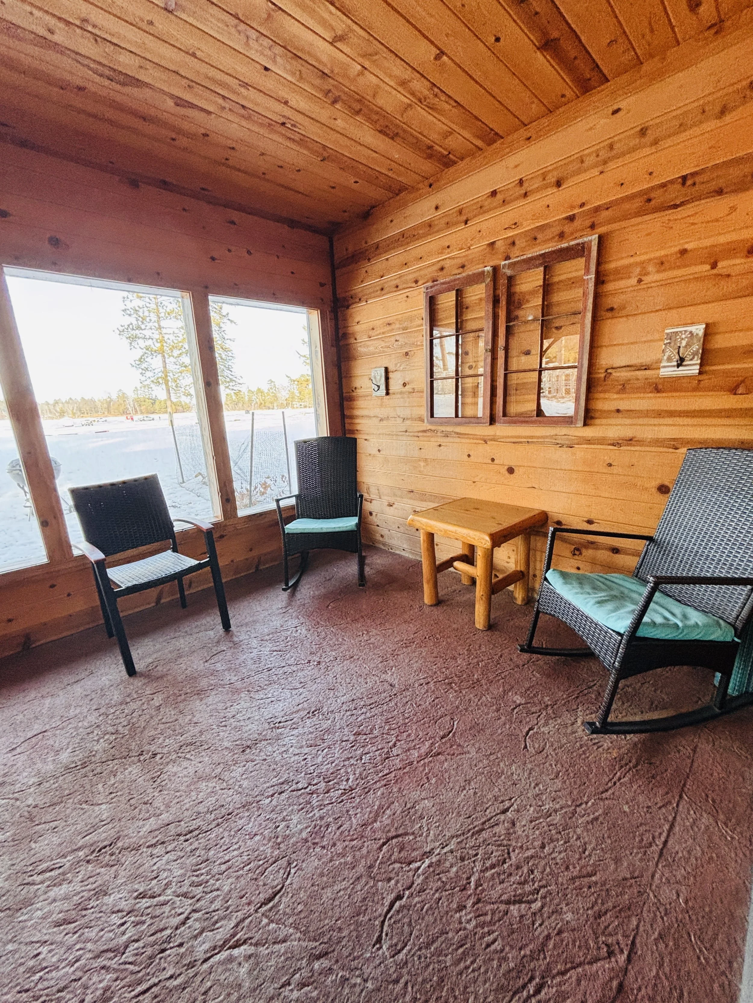 Main Floor Screened Porch