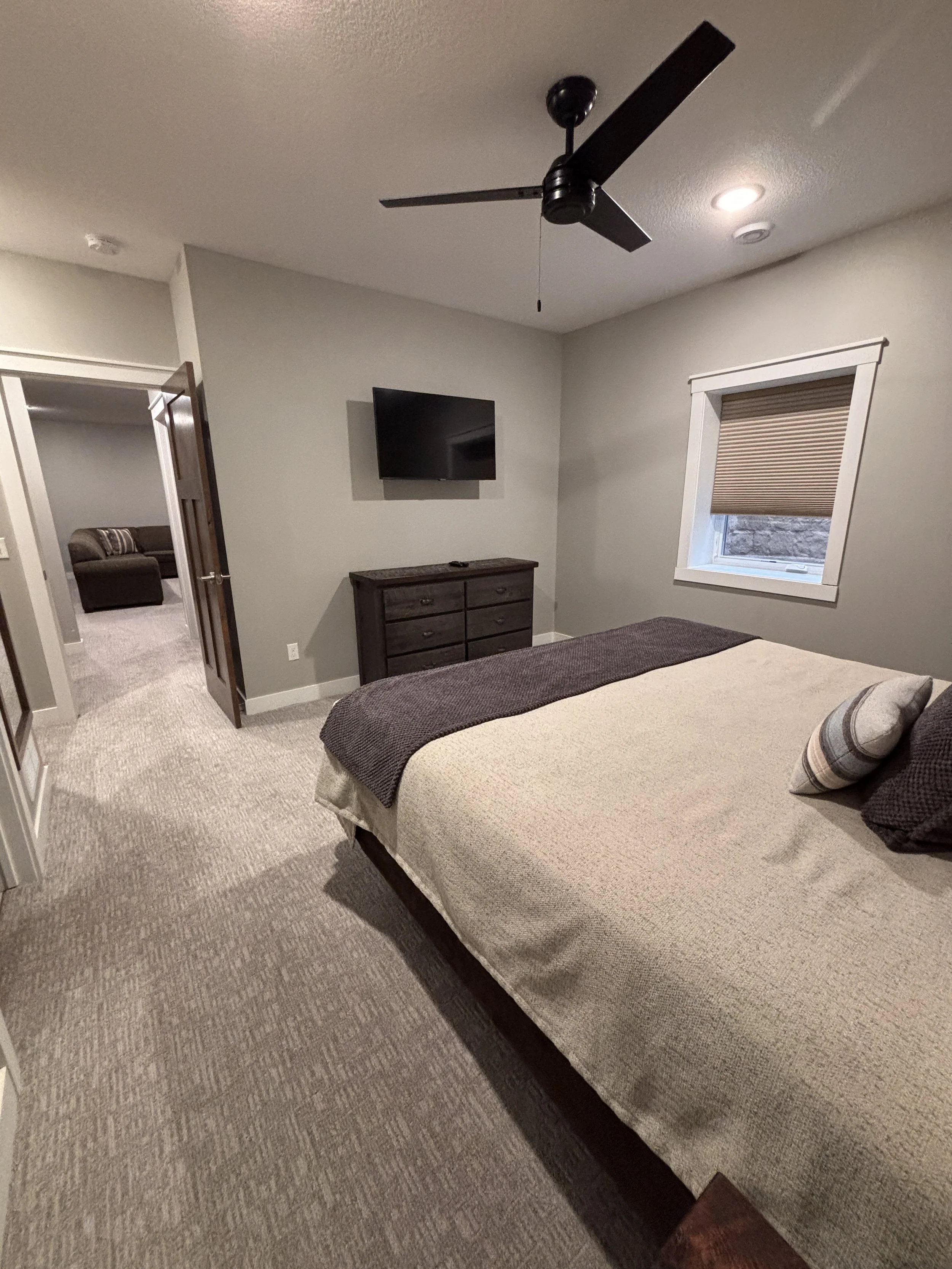 BEDROOM 3 - Basement: King Suite