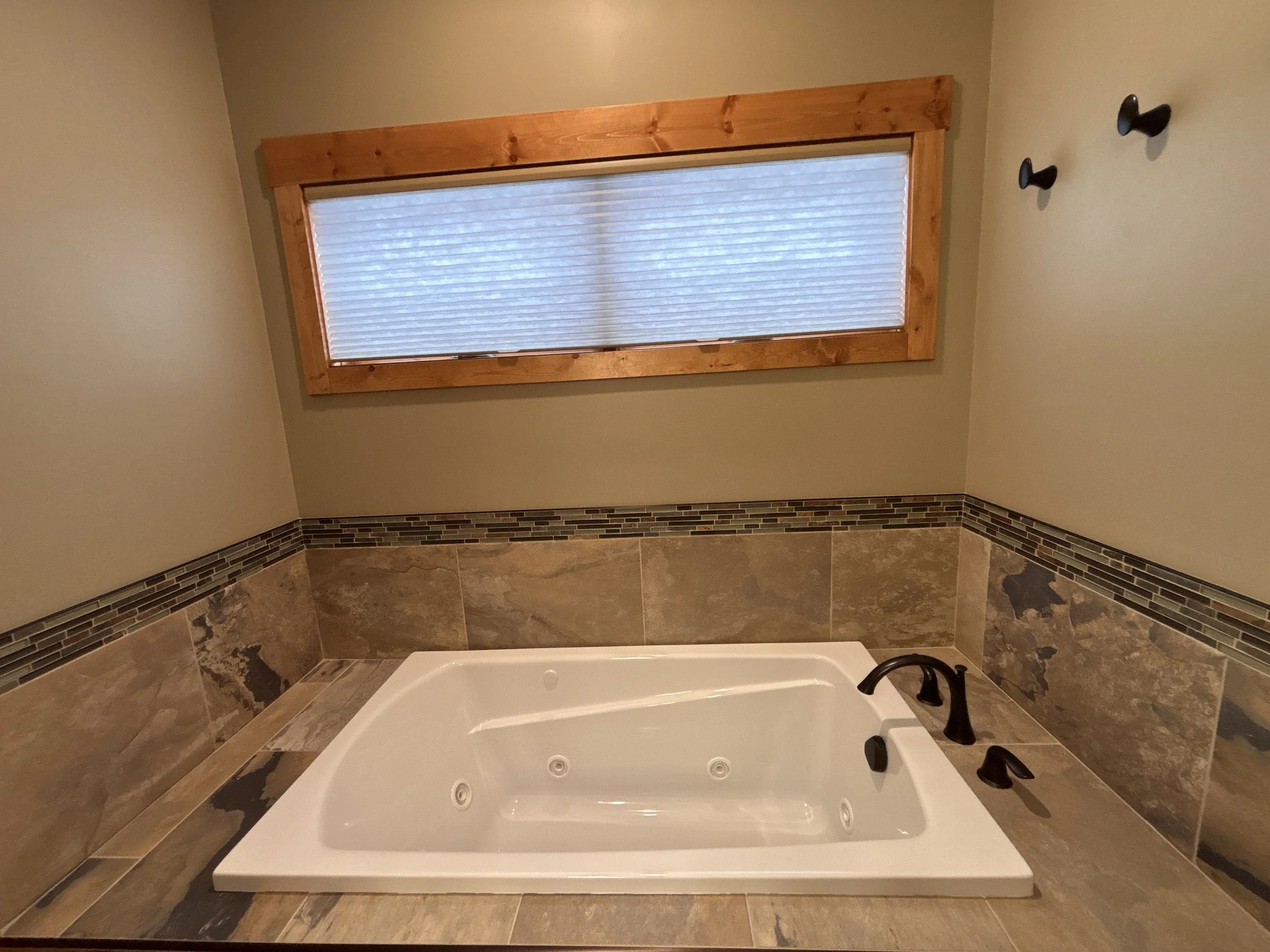 BEDROOM 1 - Main Floor: King Master Suite Bathroom / Jacuzzi