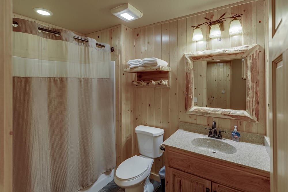 BEDROOM 4 - Third Floor Loft Bedroom Bathroom / Shower-Tub Combo (located on second floor)